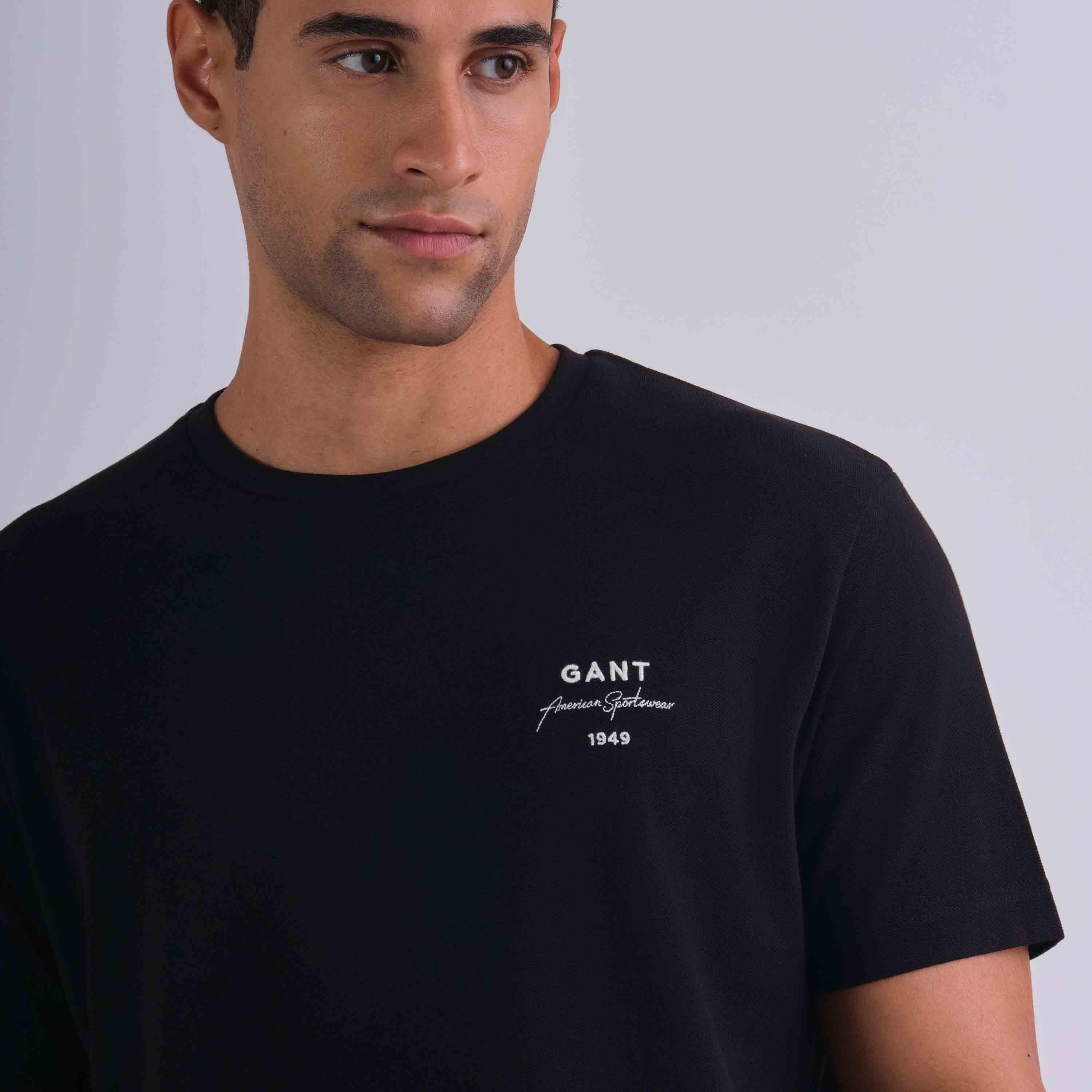Gant Small Logo Round Neck Short Sleeves Men's T-Shirt-men-clothing-tshirtsandpolos-tshirts-image-4