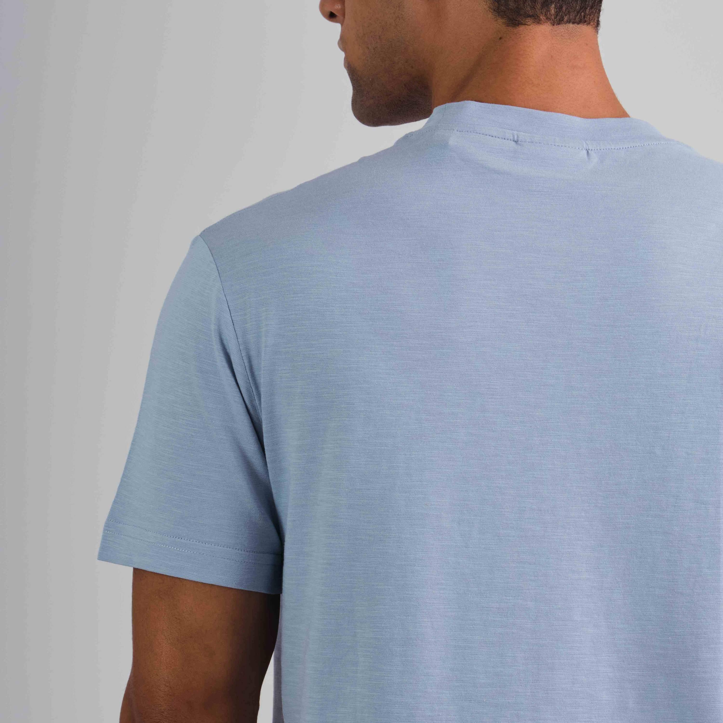 تي شيرت رجالي برقبة دائرية وأكمام قصيرة من غانت-men-clothing-tshirtsandpolos-tshirts-image-12