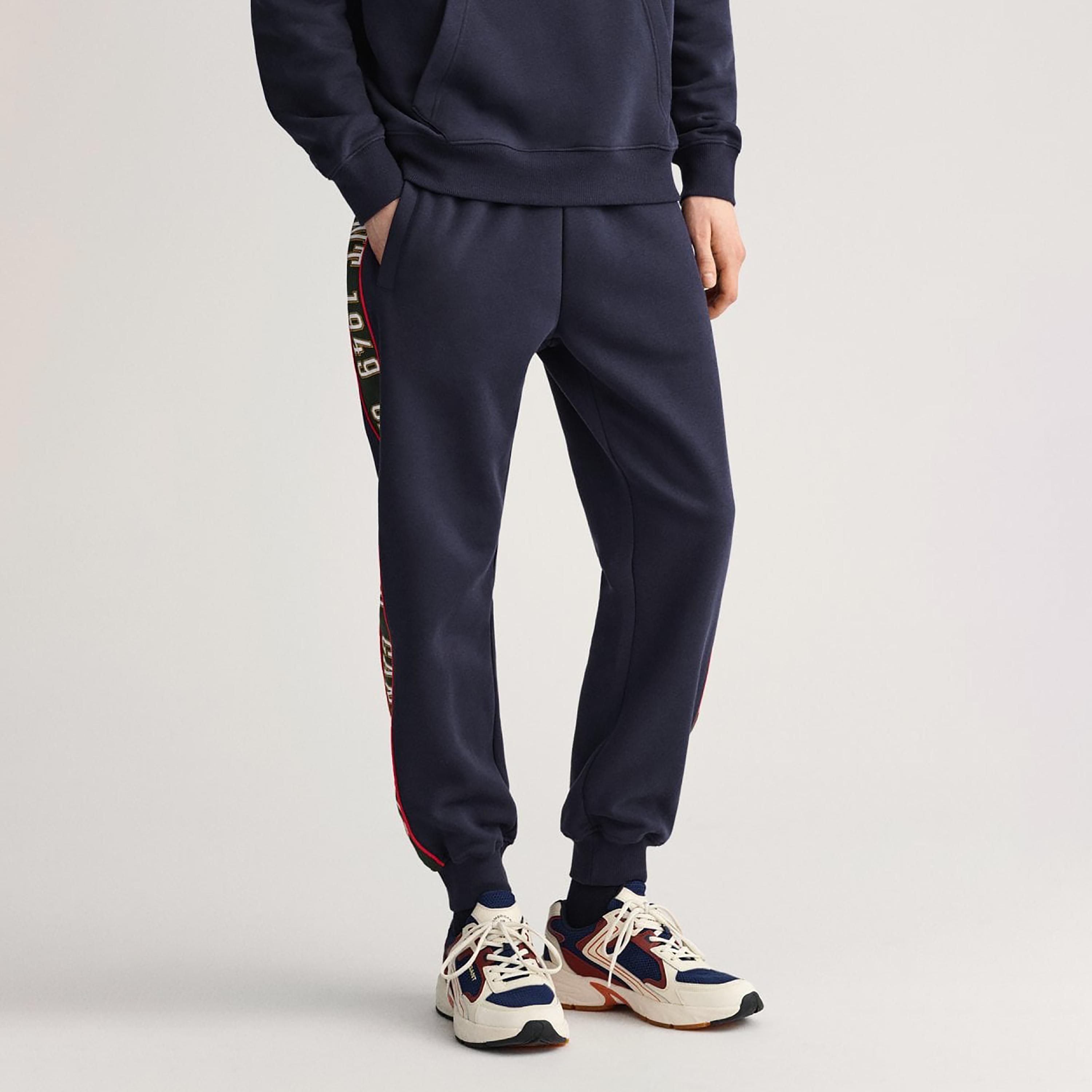 Gant Logo Detail Mid-Rise Drawstring Sweatpants-men-clothing-bottoms-joggers-image-1