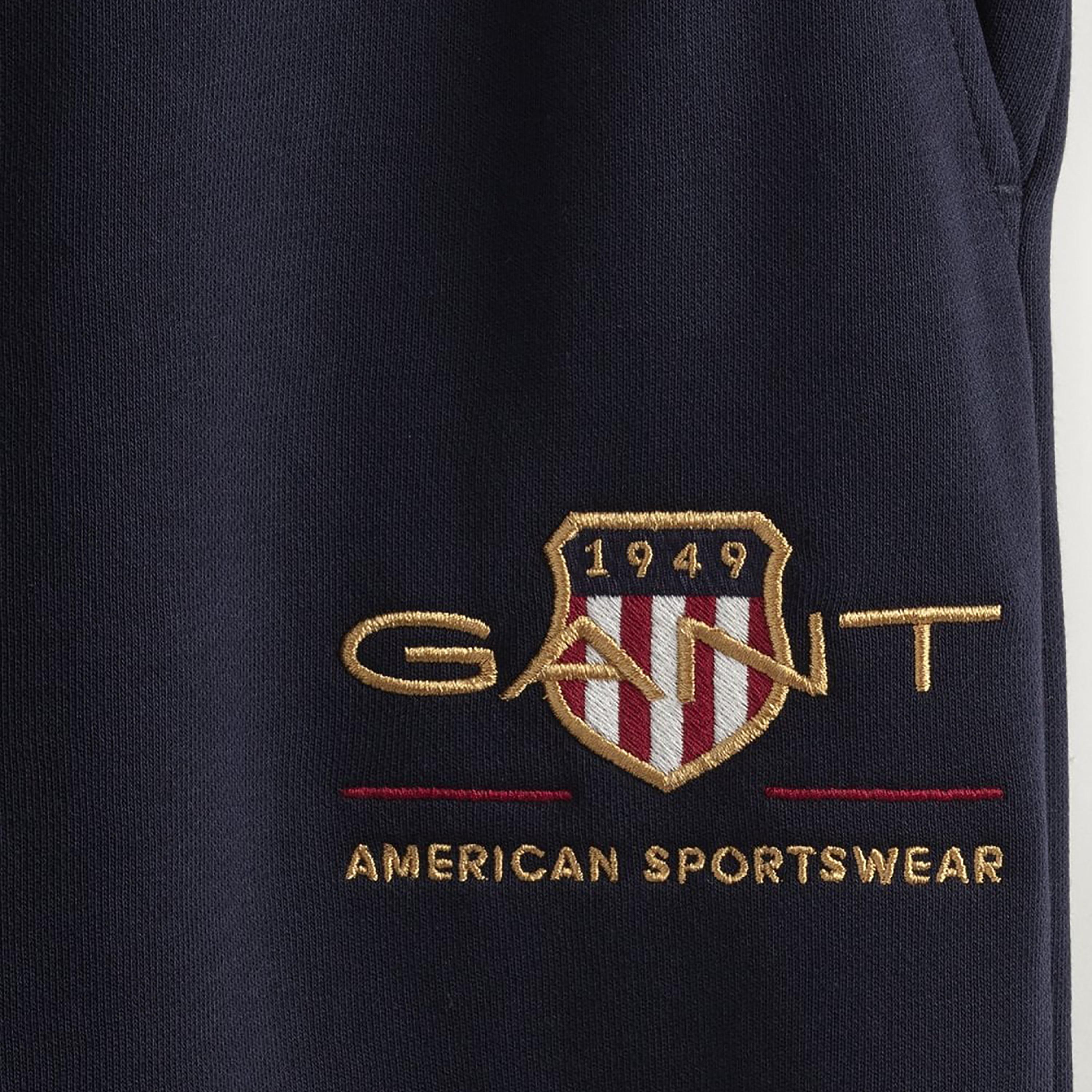 Gant Embroidered Logo Mid-Rise Drawstring Sweatpants-men-clothing-bottoms-joggers-image-2