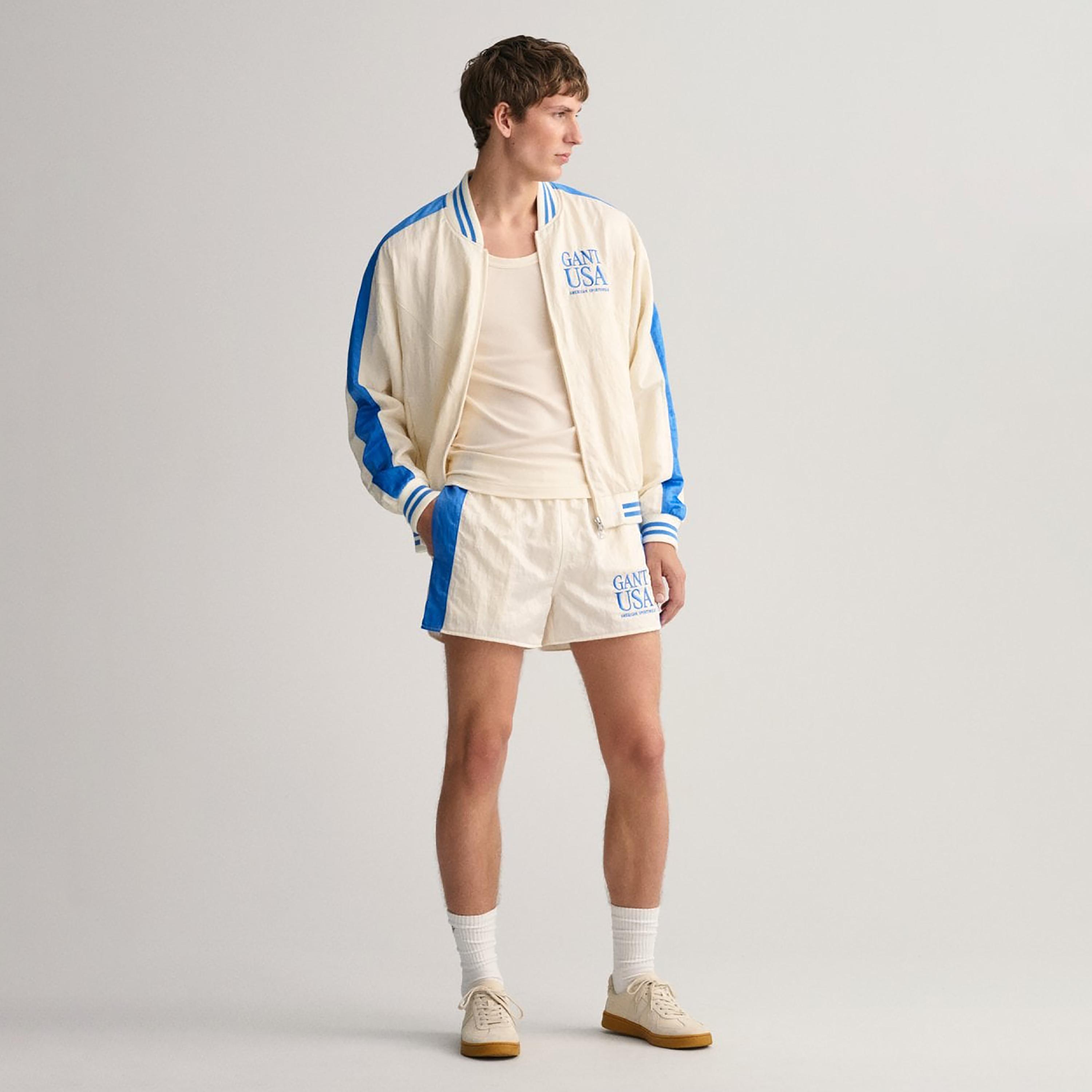 Gant Embroidered Logo Mid-Rise Elasticated Waist Shorts-men-clothing-bottoms-shorts-image-2