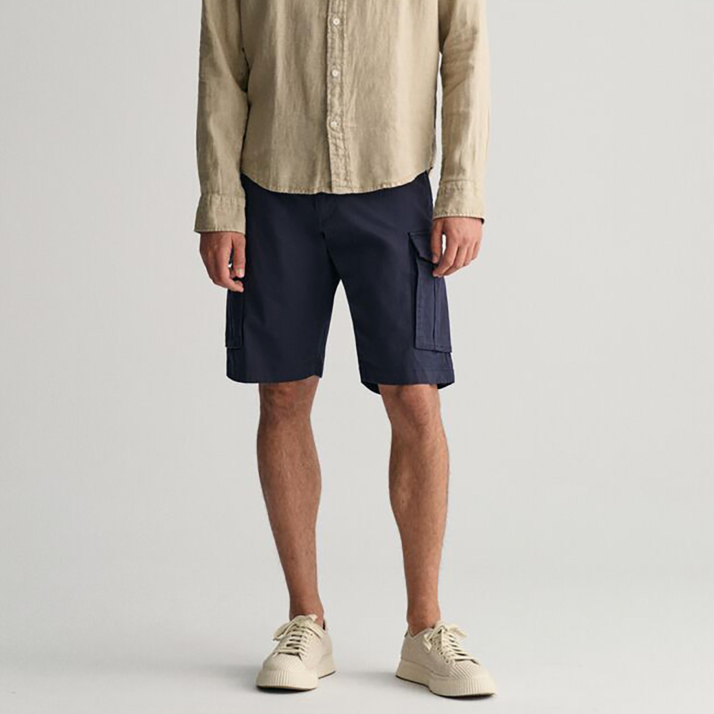 Gant Plain Mid-Rise Button Closure Men Cargo Shorts-men-clothing-bottoms-shorts-image-1