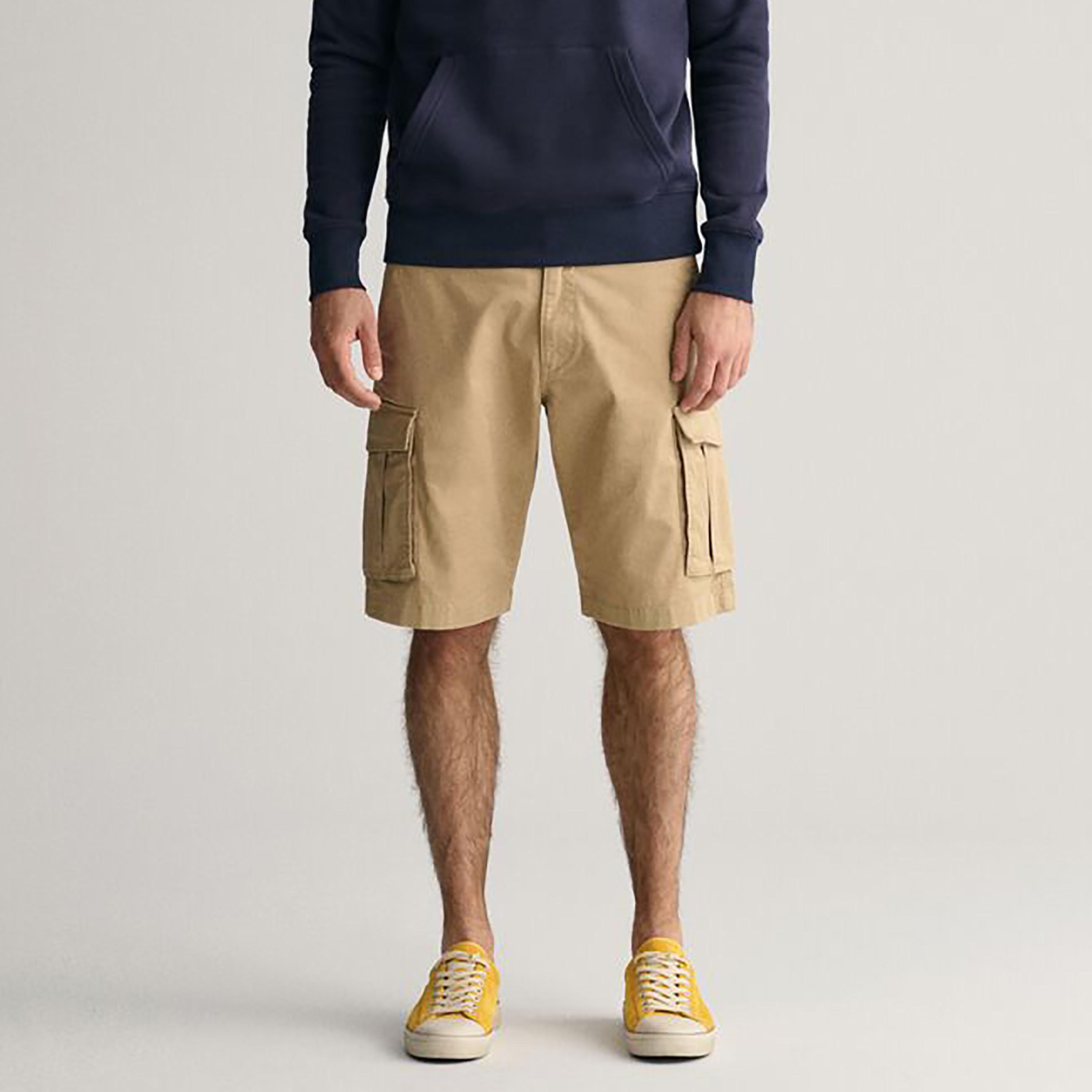 Gant Plain Mid-Rise Button Closure Men Cargo Shorts-men-clothing-bottoms-shorts-image-1