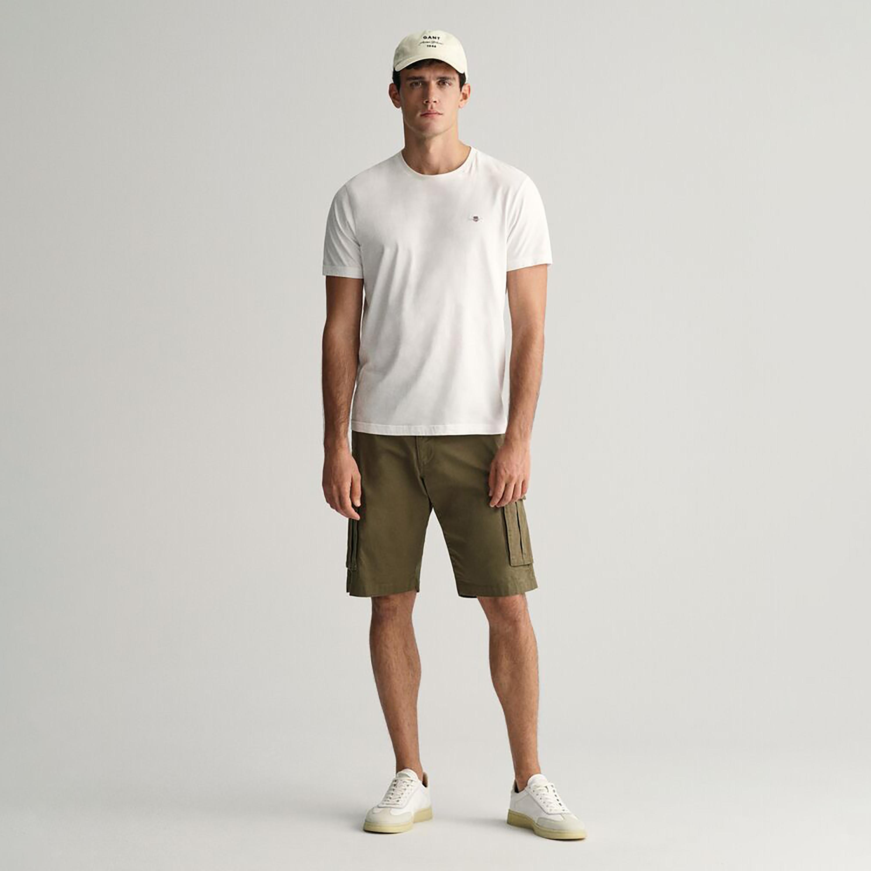 شورتات جانت العادية بإغلاق أزرار متوسطة الارتفاع للرجال-men-clothing-bottoms-shorts-image-5