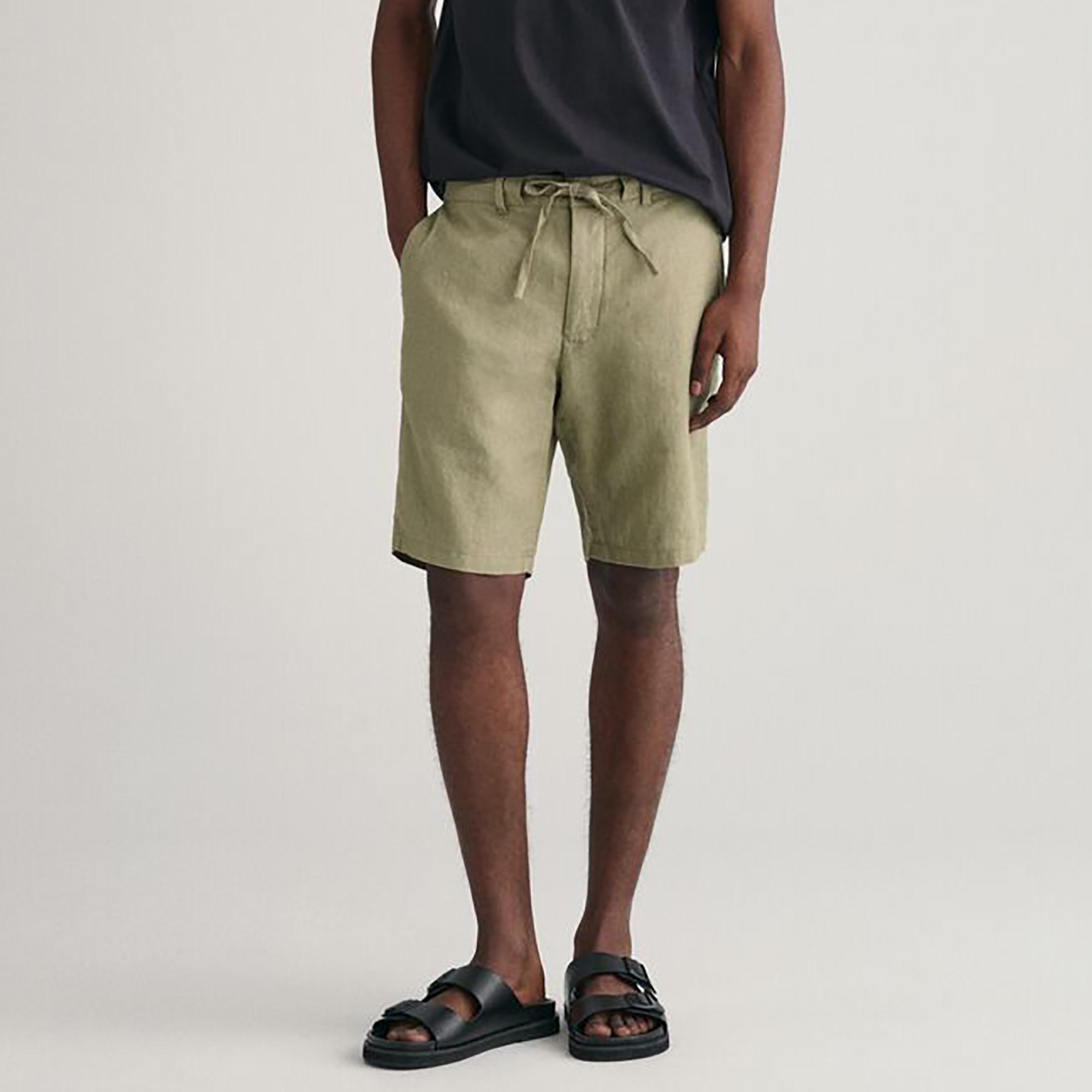 Gant Plain Mid-Rise Slanted Pocket Drawstring Shorts-men-clothing-bottoms-shorts-image-1