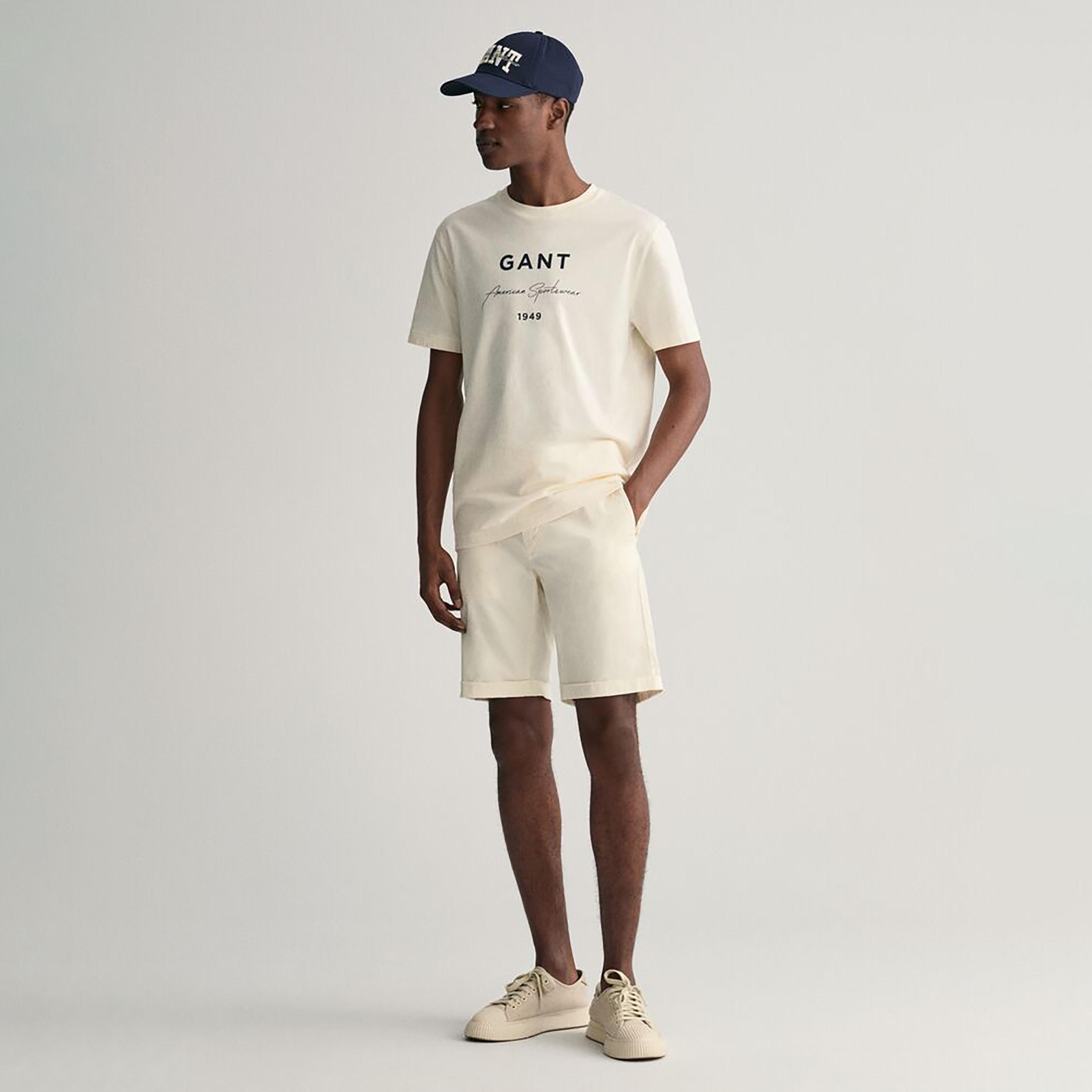 Gant Plain Mid-Rise Button Closure Men Shorts-men-clothing-bottoms-shorts-image-2