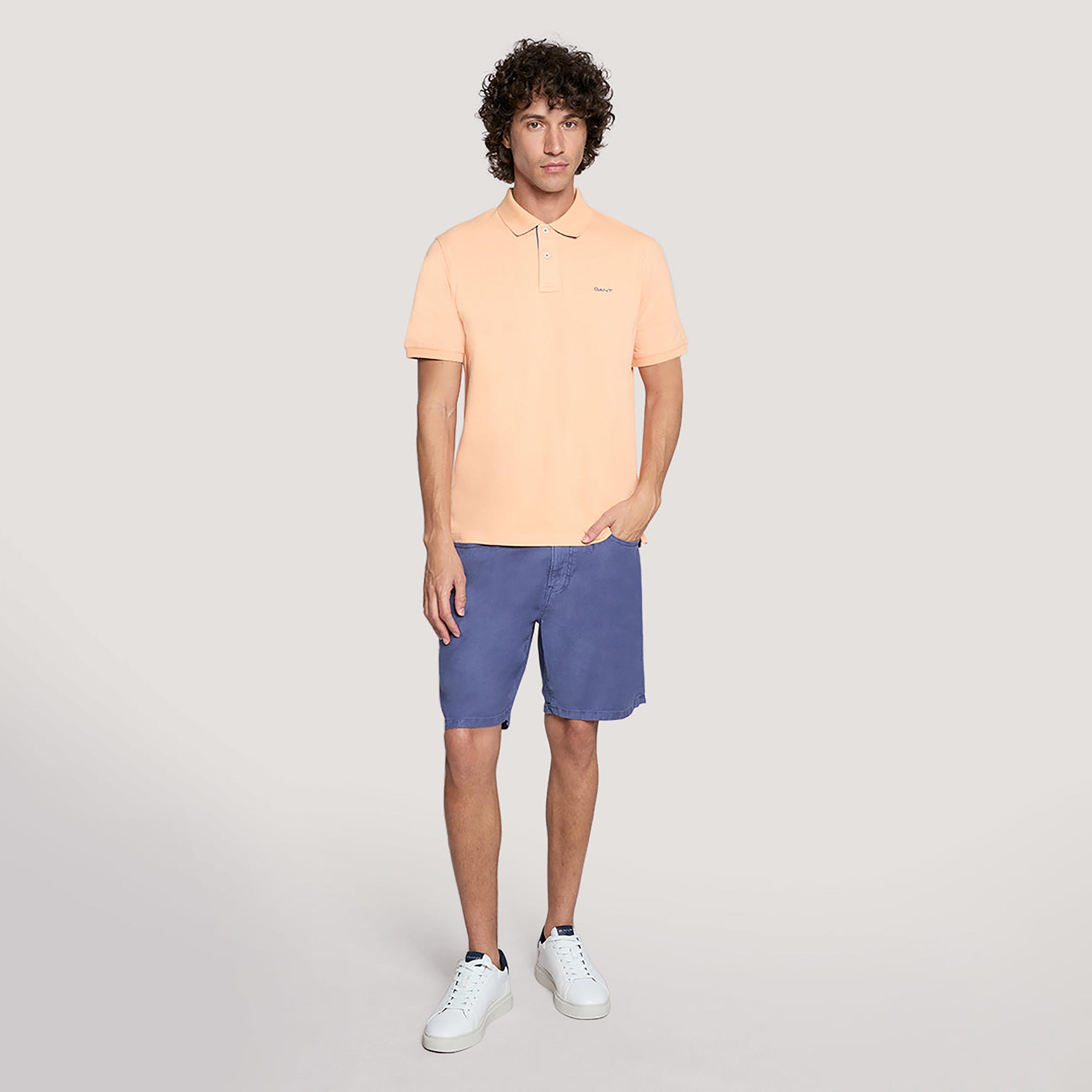 Gant Plain Mid-Rise Button & Zip Fly Men's Denim Shorts-men-clothing-bottoms-shorts-image-2