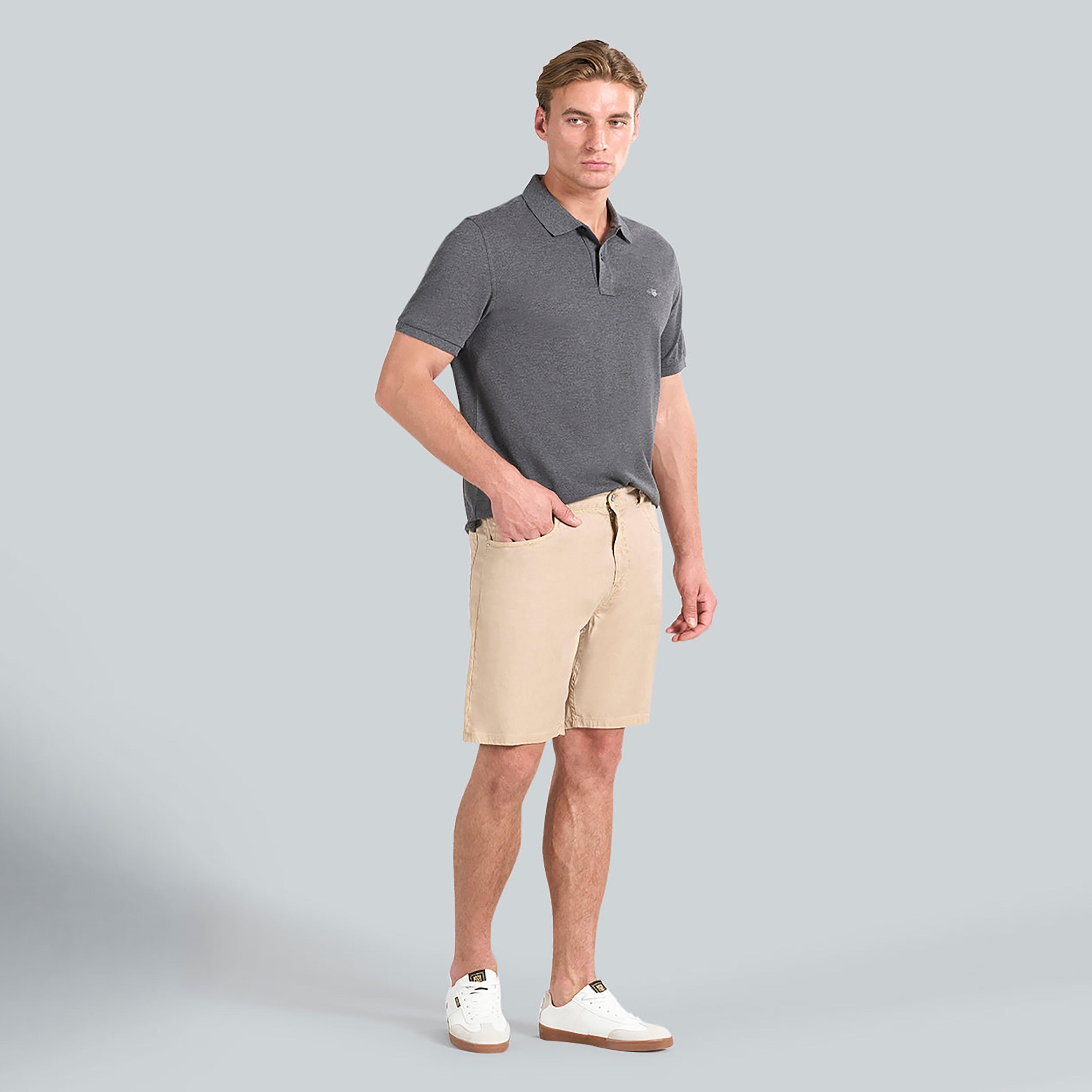 Gant Plain Mid-Rise Button & Zip Fly Men's Denim Shorts-men-clothing-bottoms-shorts-image-2