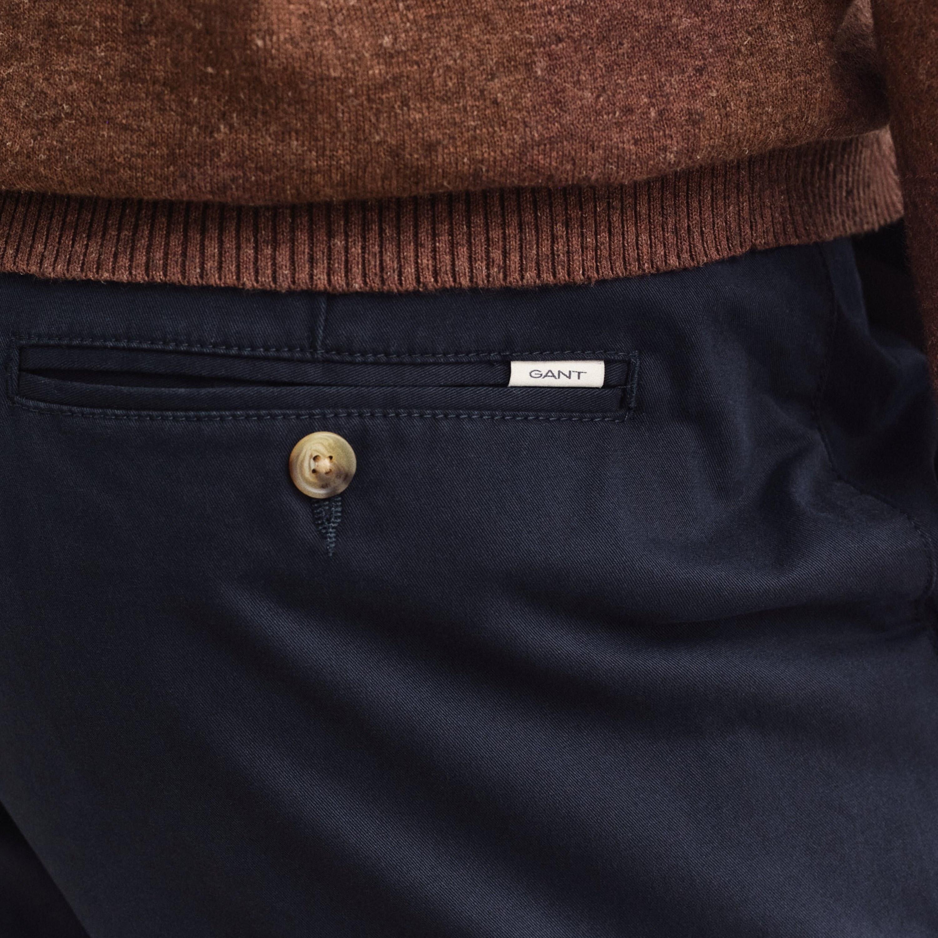 Gant Plain Mid-Rise Button & Zip Fly Men's Chino Shorts-men-clothing-bottoms-shorts-image-15