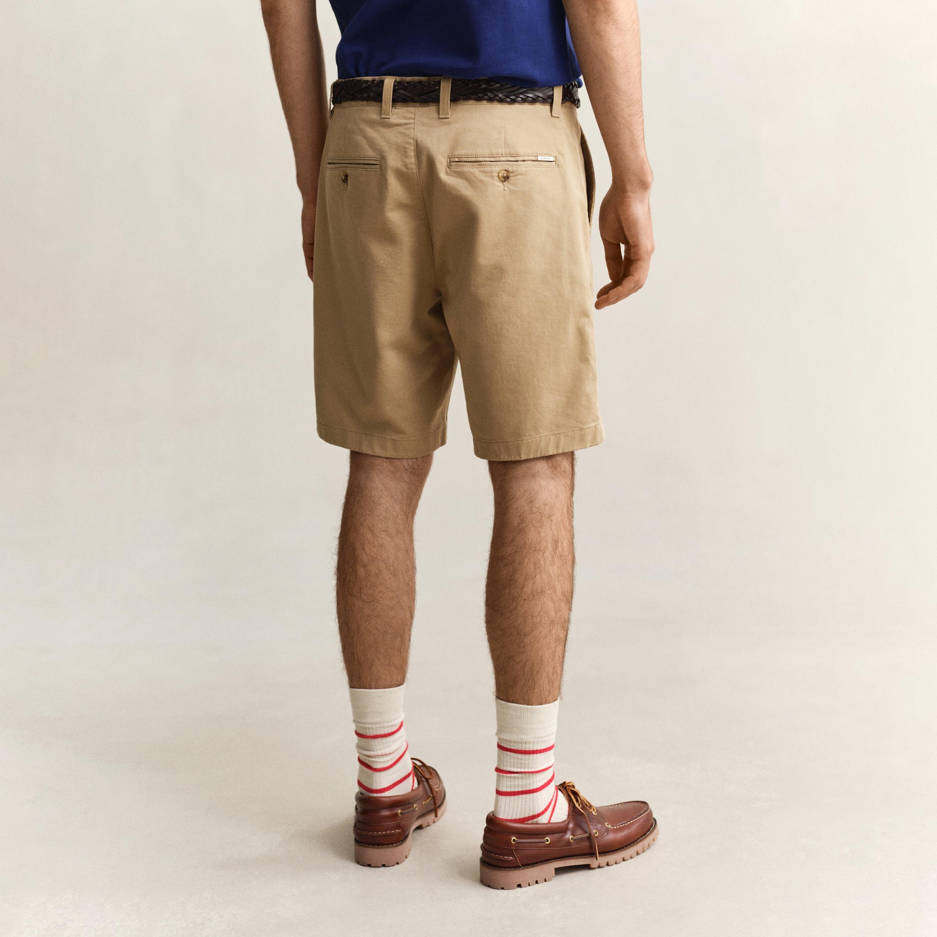Gant Plain Mid-Rise Button & Zip Fly Men's Chino Shorts-men-clothing-bottoms-shorts-image-5