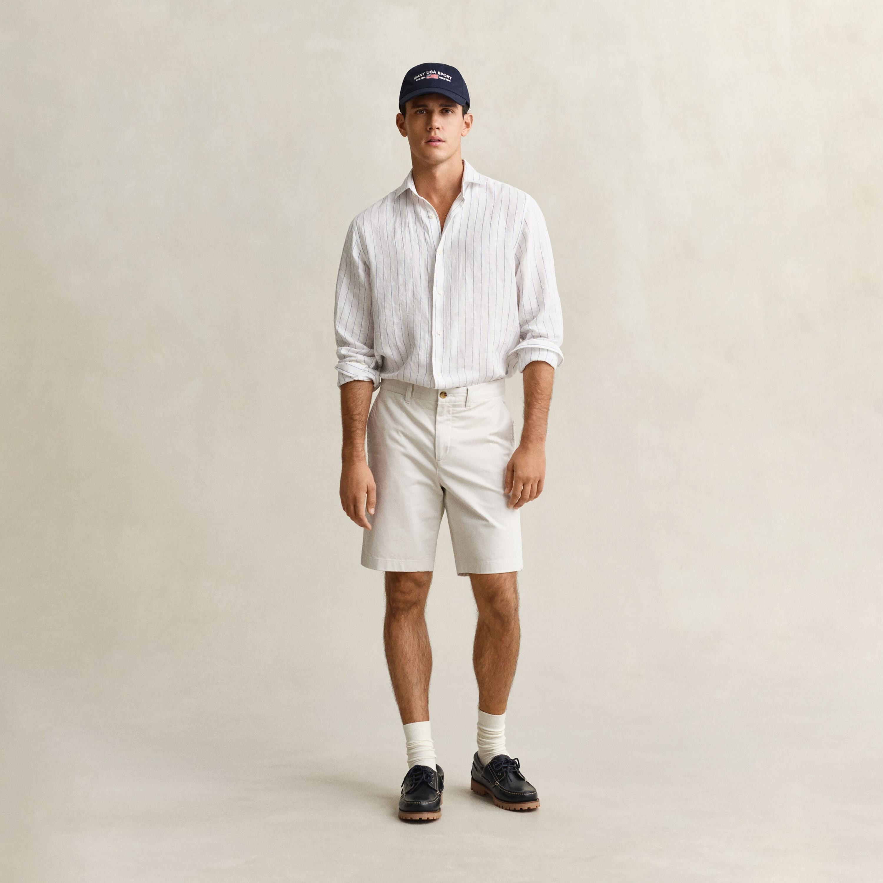 Gant Plain Mid-Rise Button & Zip Fly Men's Chino Shorts-men-clothing-bottoms-shorts-image-2