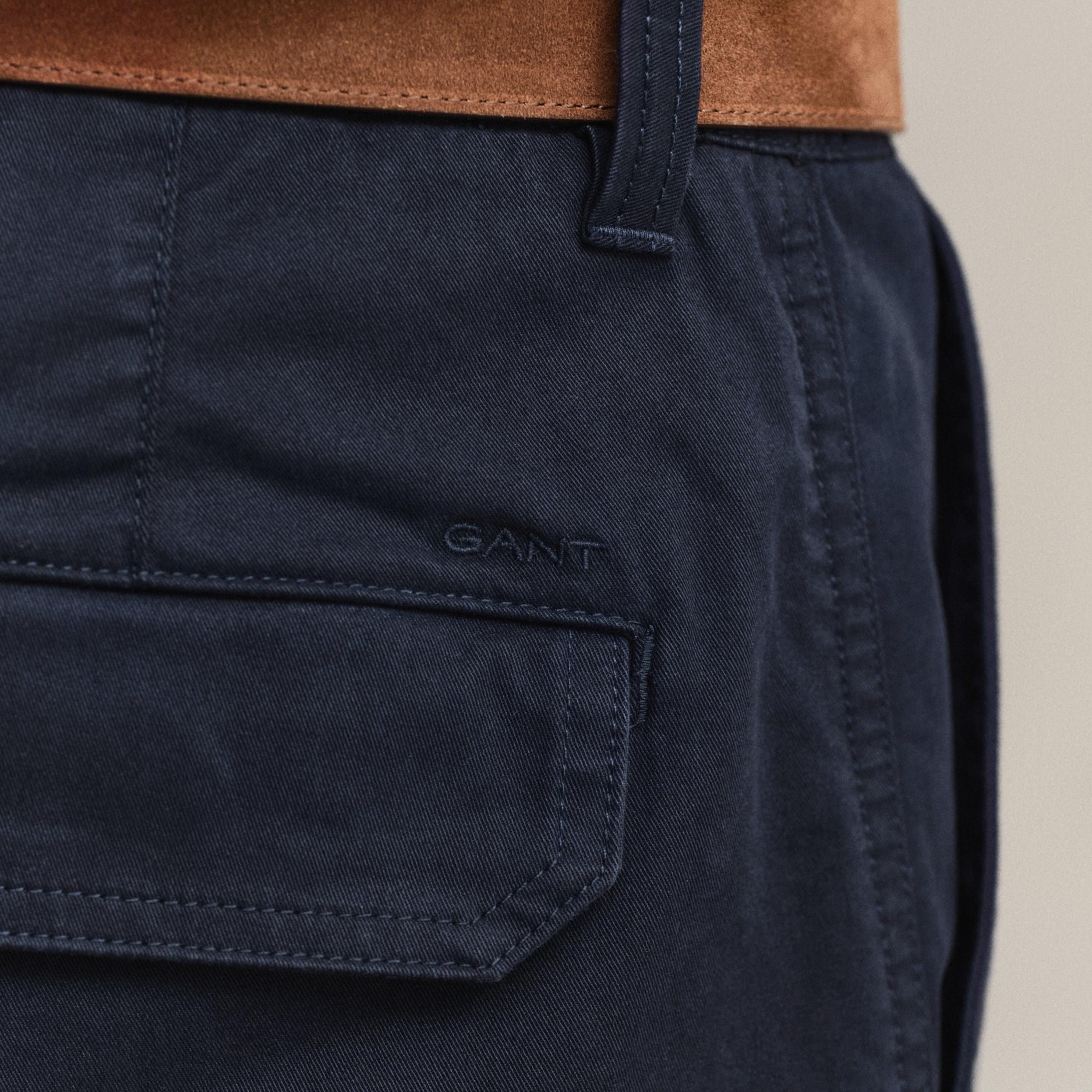 شورت "كارغو" رجالي سادة بخصر متوسط وسحاب وزر من جانت-men-clothing-bottoms-shorts-image-8
