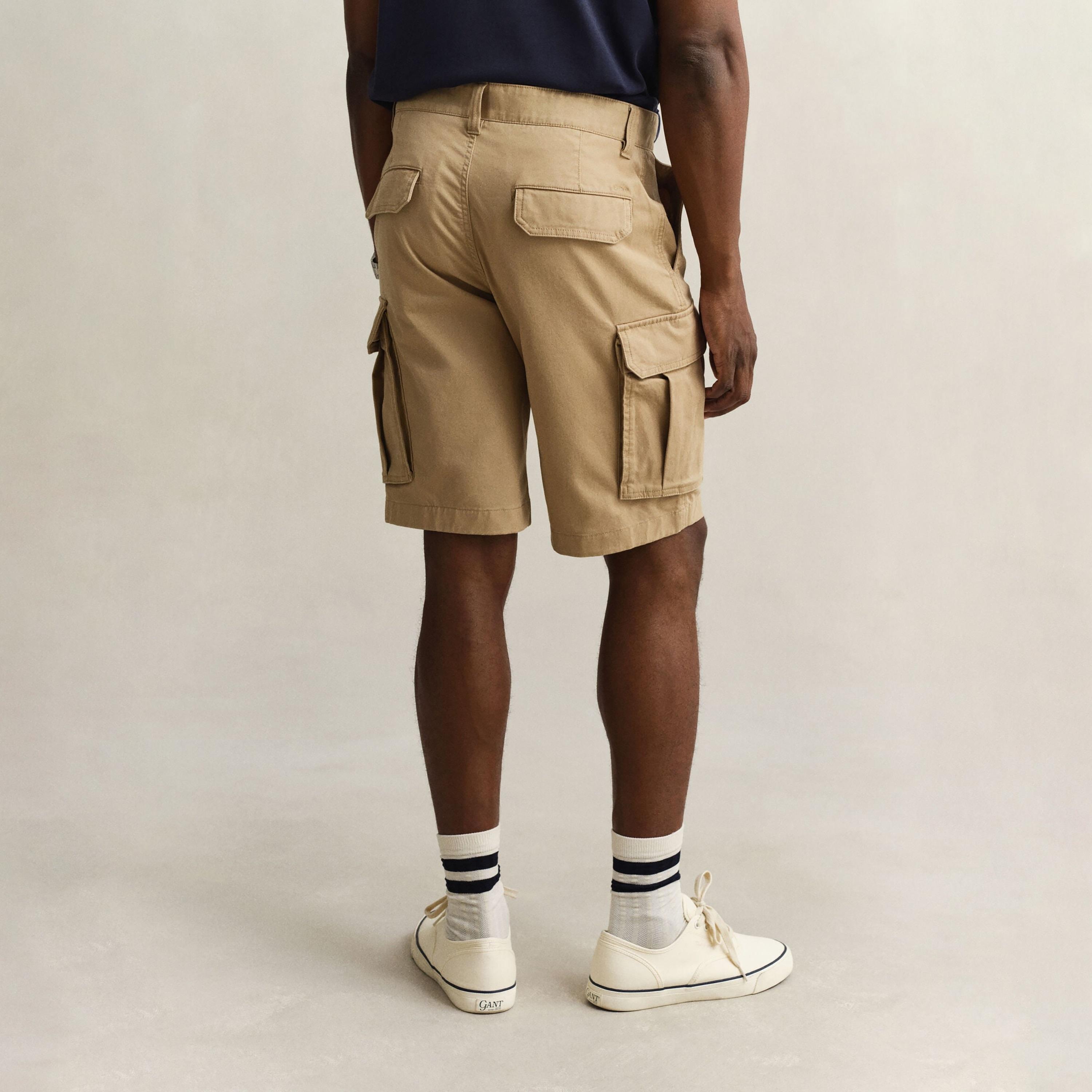Gant Plain Mid-Rise Button & Zip Fly Men's Cargo Shorts-men-clothing-bottoms-shorts-image-4