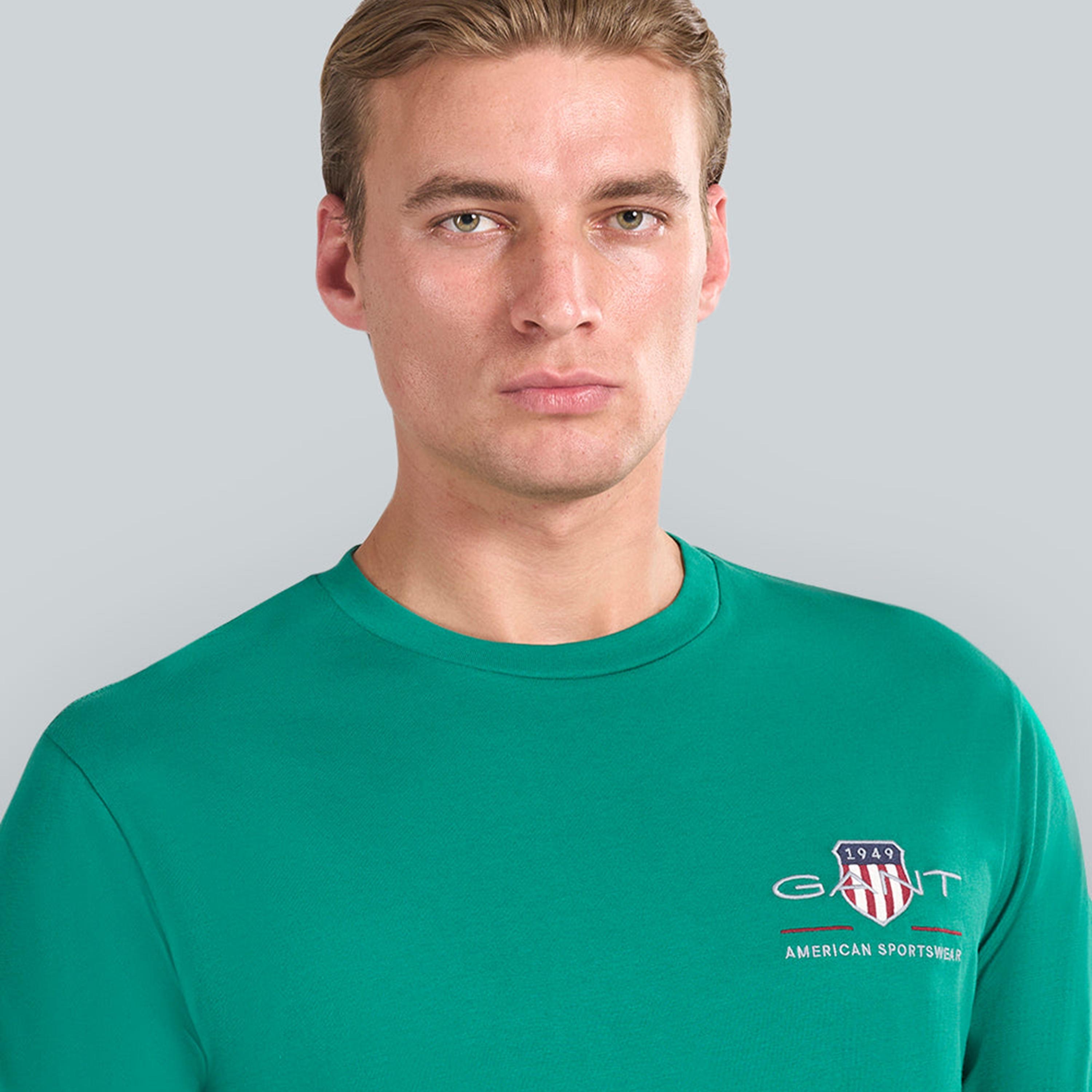 تيشيرت رجالي بياقة دائرية وأكمام قصيرة وسادة من جانت.-men-clothing-tshirtsandpolos-tshirts-image-3