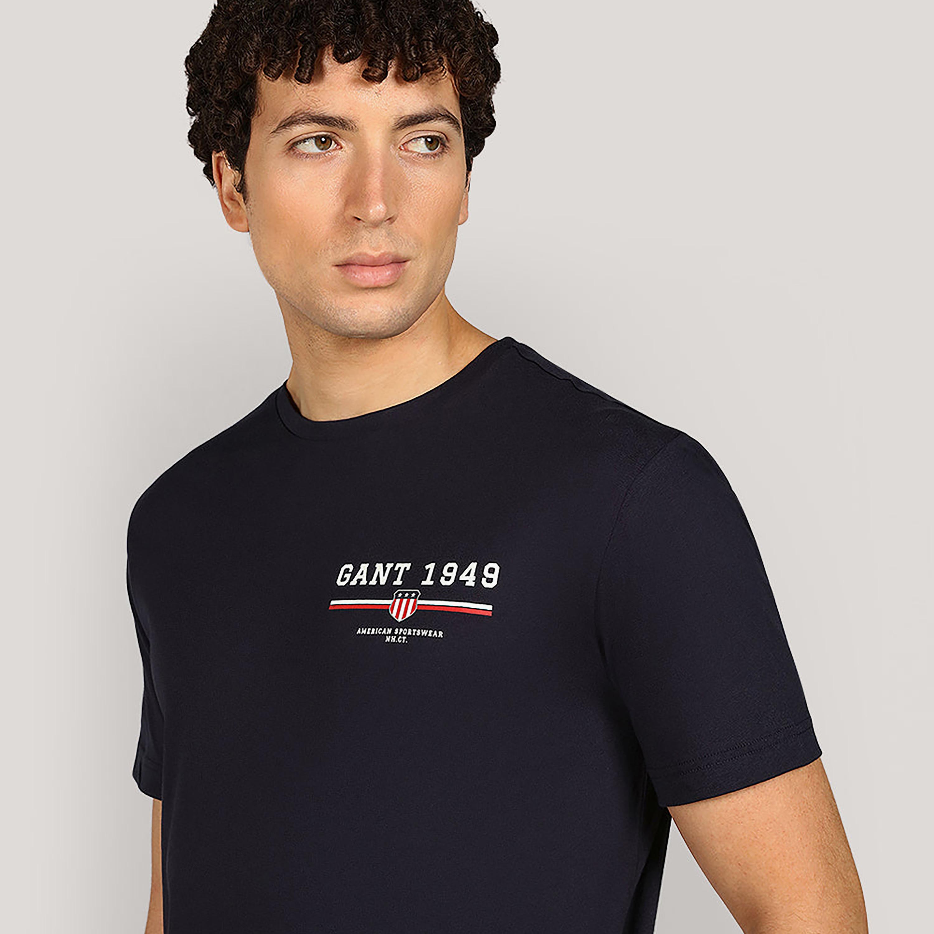 تيشيرت رجالي بياقة دائرية وأكمام قصيرة وطبعة شعار من جانت.-men-clothing-tshirtsandpolos-tshirts-image-7