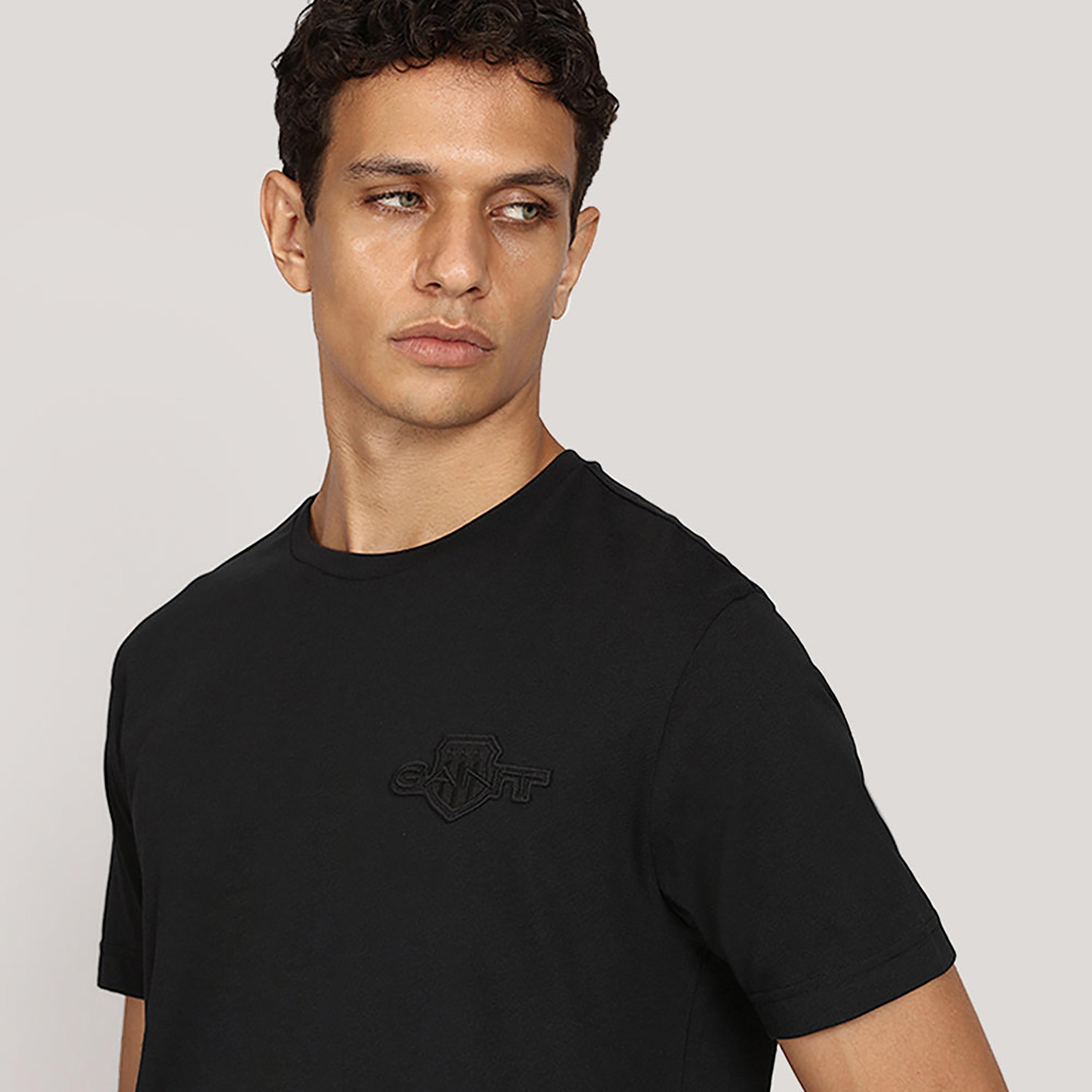 تيشيرت رجالي بياقة دائرية وأكمام قصيرة وشعار مطرز من جانت.-men-clothing-tshirtsandpolos-tshirts-image-3