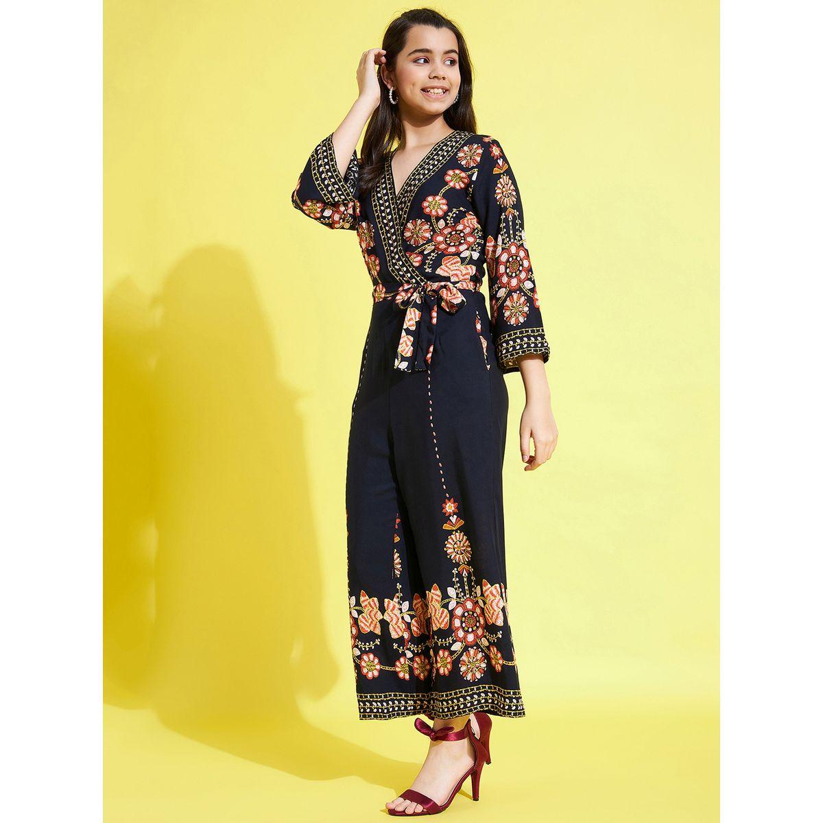 جمبسوت بنمط لف وتفاصيل مطرزة-girls-clothing-rompers-image-2