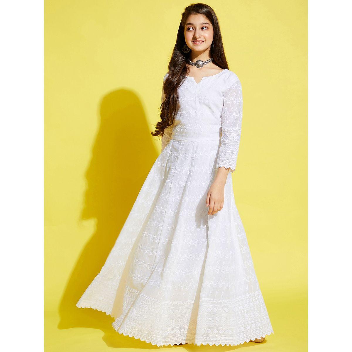 فستان طويل بتفاصيل مطرزة-girls-clothing-dressesandjumpsuits-image-3