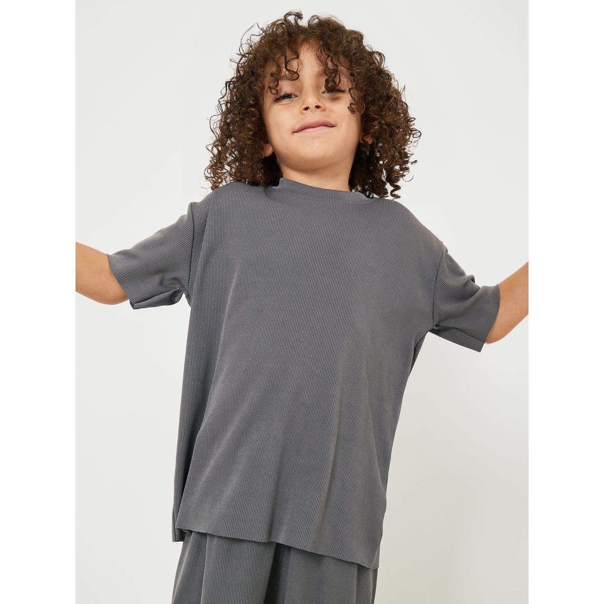 Styli Solid Ribbed T-Shirt & Shorts Set-boys-clothing-nightwear-image-3
