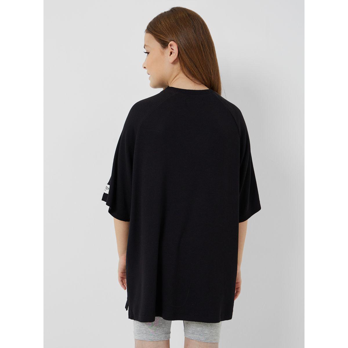 Styli Elevate Oversized Badge Detail Ribbed T-Shirt-girls-clothing-blousesandshirts-image-4