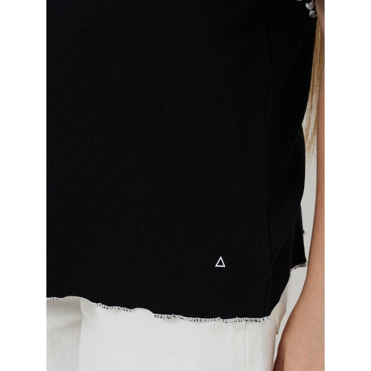 بلوزة مضلعة بقصة مريحة-girls-clothing-blousesandshirts-image-3