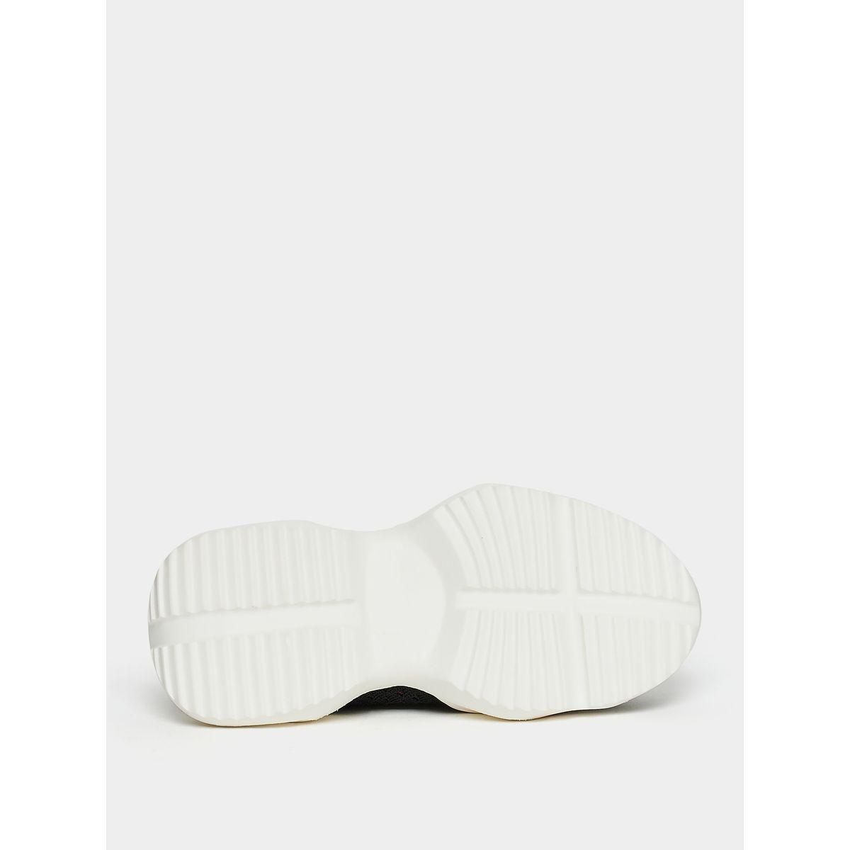 حذاء سنيكرز بتفاصيل محبوكة-girls-shoes-sneakers-image-1