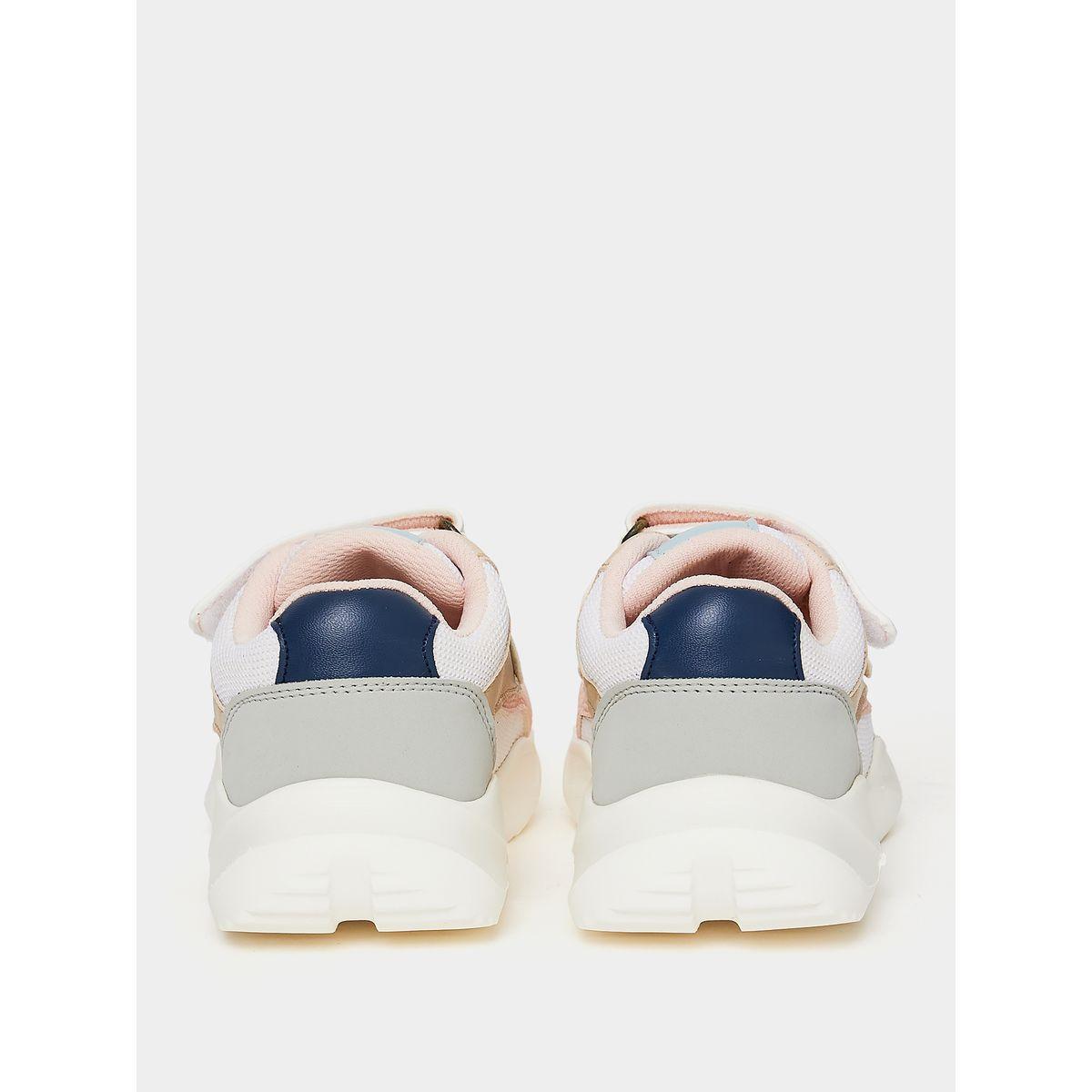 Styli Panelled Sneakers with Hook and Loop-girls-shoes-sneakers-image-3