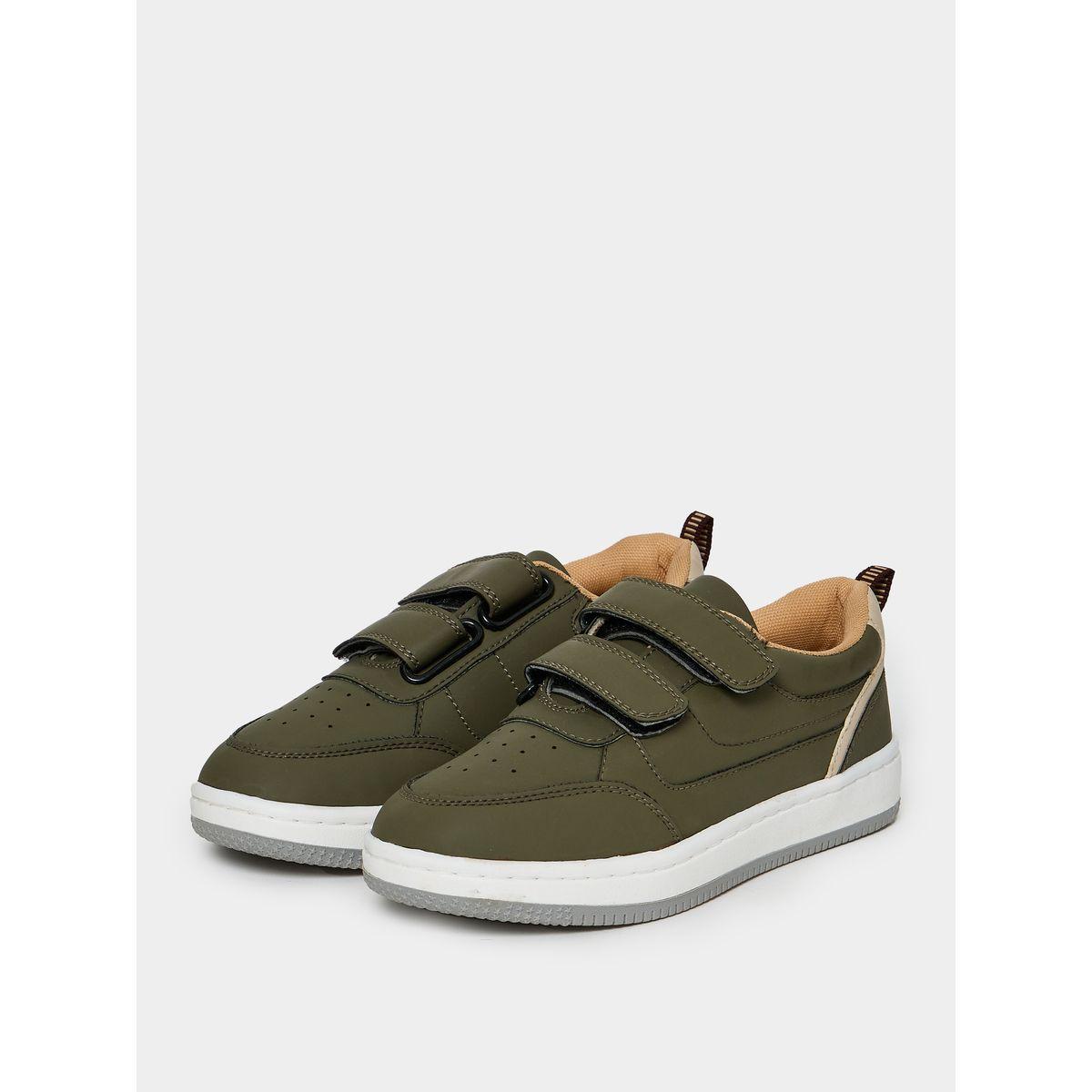 Styli Contrast Tab Sneakers with Hook and Loop-girls-shoes-sneakers-image-3