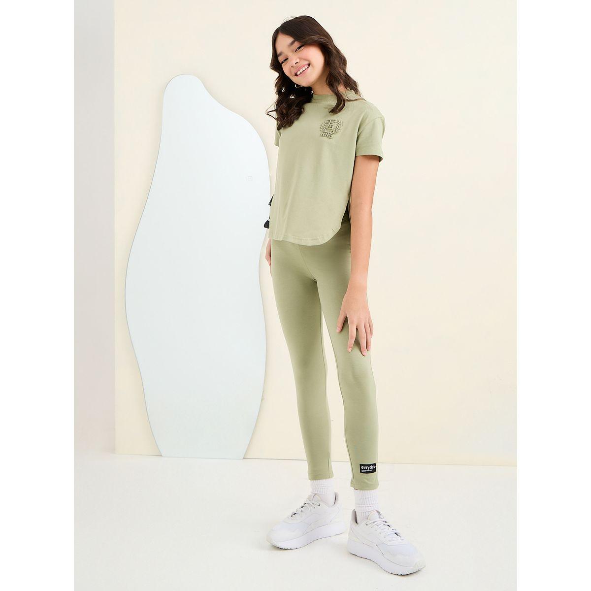 مجموعة من ( ليقنز + تيشيرت )-girls-clothing-setsandcoords-image-1