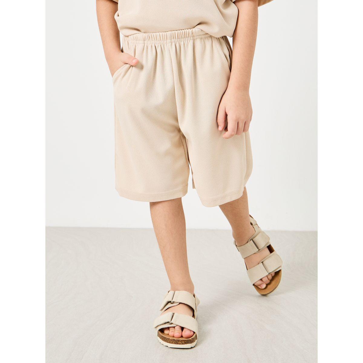 Styli Oversized Textured T-shirt and Short Set -boys-clothing-setsandcoords-image-3