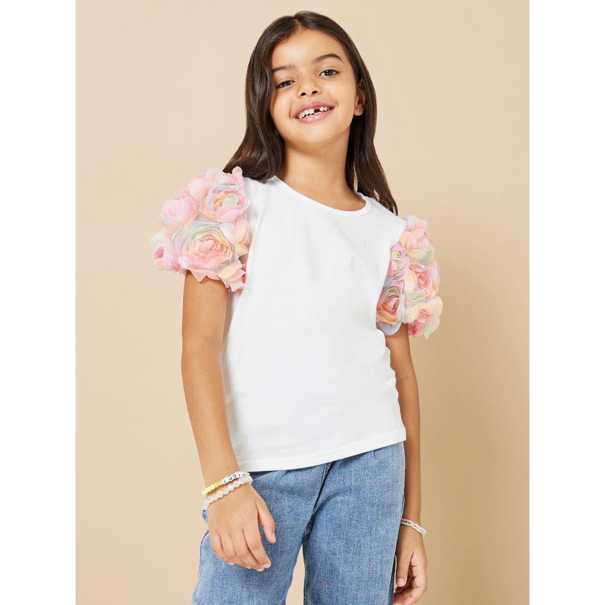 Styli Floral Applique Puff Sleeve Top-girls-clothing-tshirts-image-4