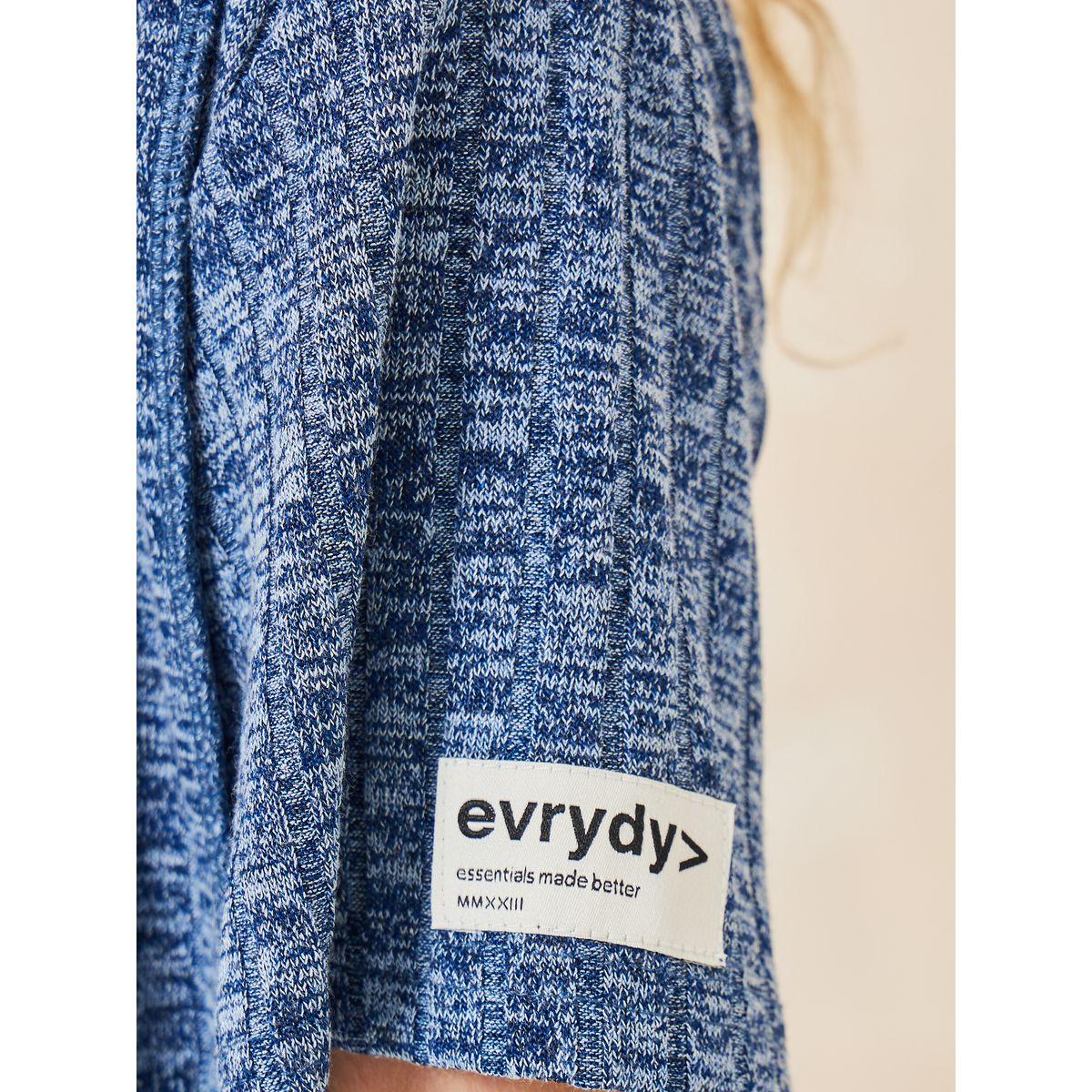Styli Elevate Oversized Longline T-Shirt & Flare Pants Set-girls-clothing-setsandcoords-image-4