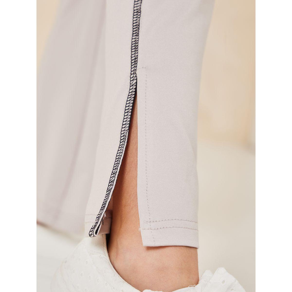 Styli Elevate Contrats Overlock Oversized T-Shirt & Slit Pants Set-girls-clothing-setsandcoords-image-5