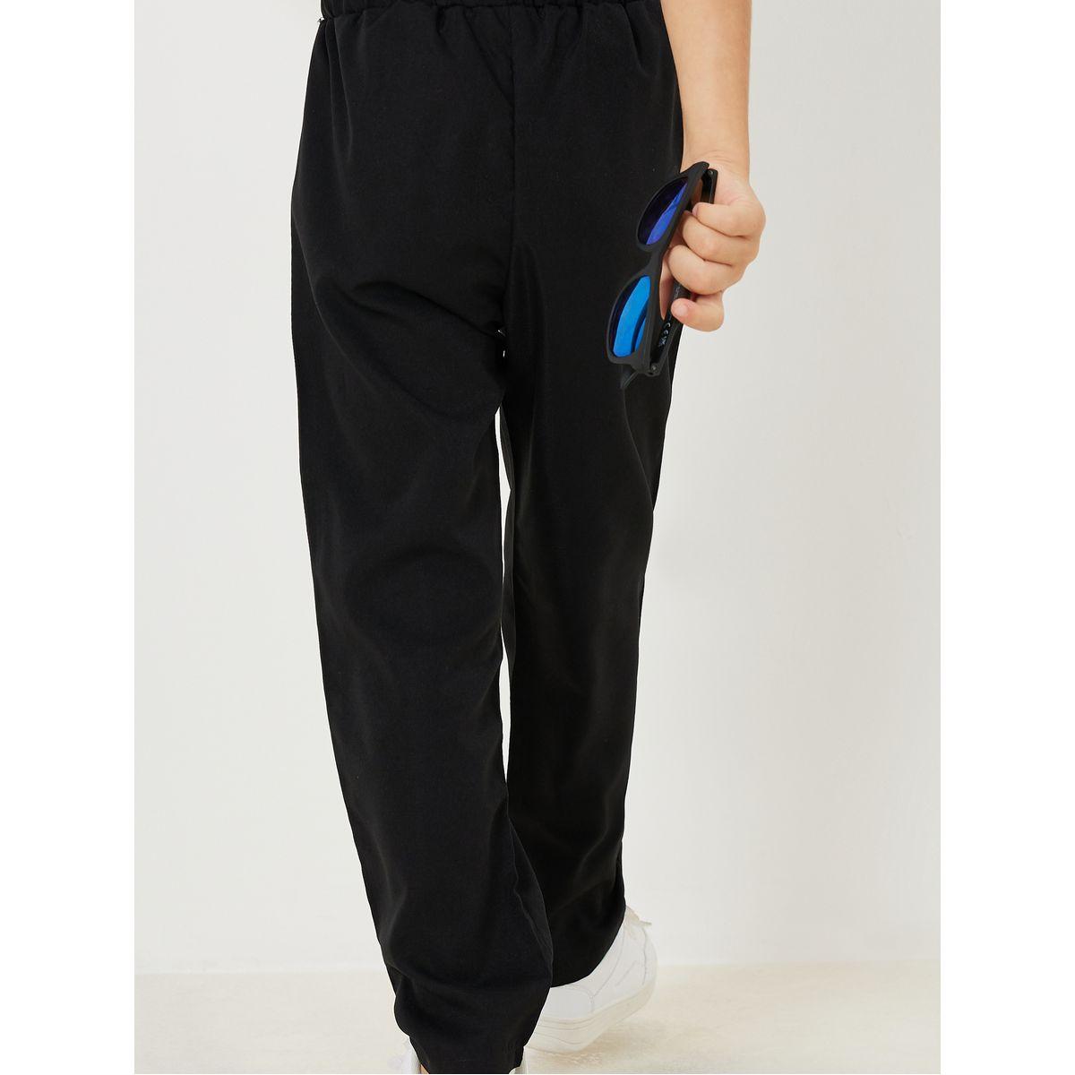 Styli Patch Detail Solid Jogger-boys-clothing-bottoms-joggersandtrackpants-image-4