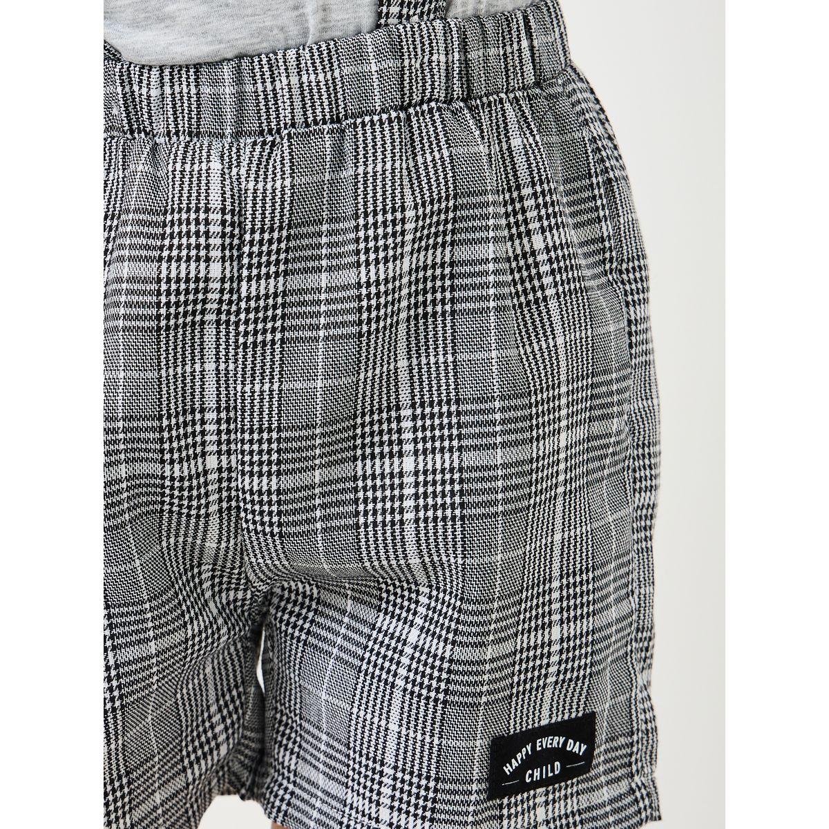 Styli Solid T-shirt and Plaid Print Shorts with Suspender-boys-clothing-setsandcoords-image-3