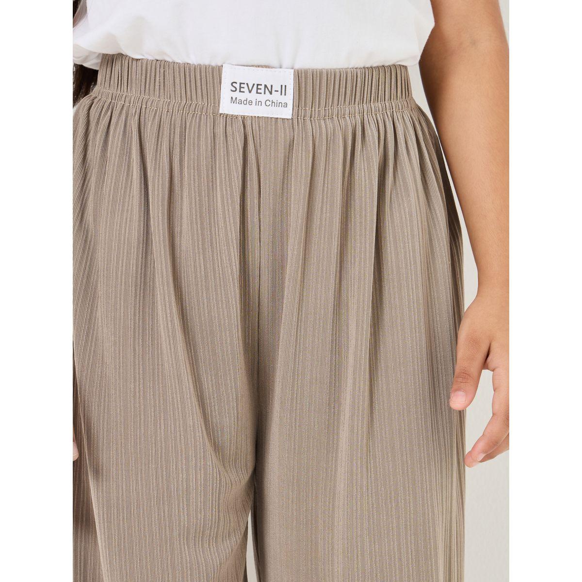 بنطال بقصة مريحة ومزين بشارة-girls-clothing-bottoms-trousers-image-4