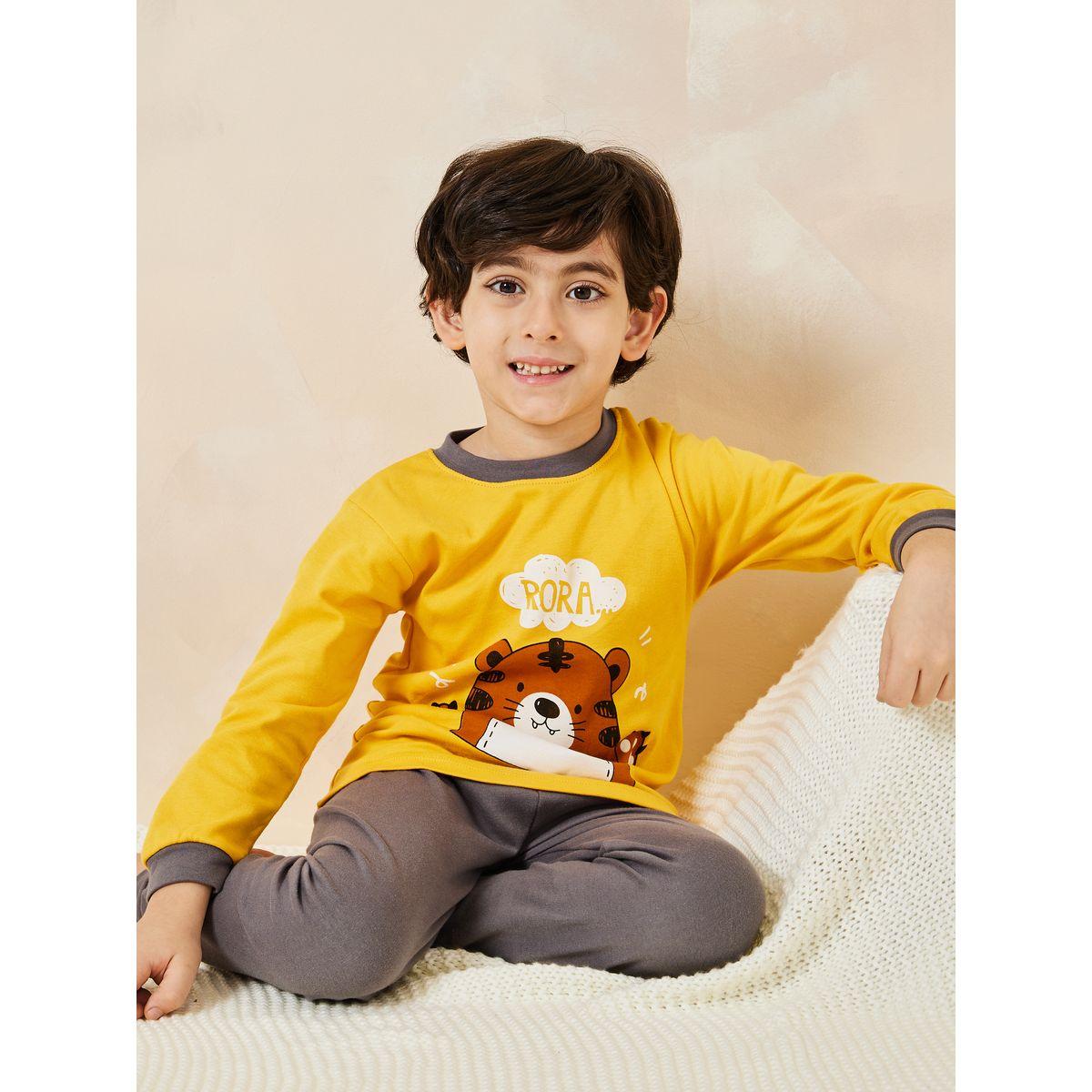 طقم بيجاما من ( بنطال + تيشيرت )-boys-clothing-nightwear-image-1