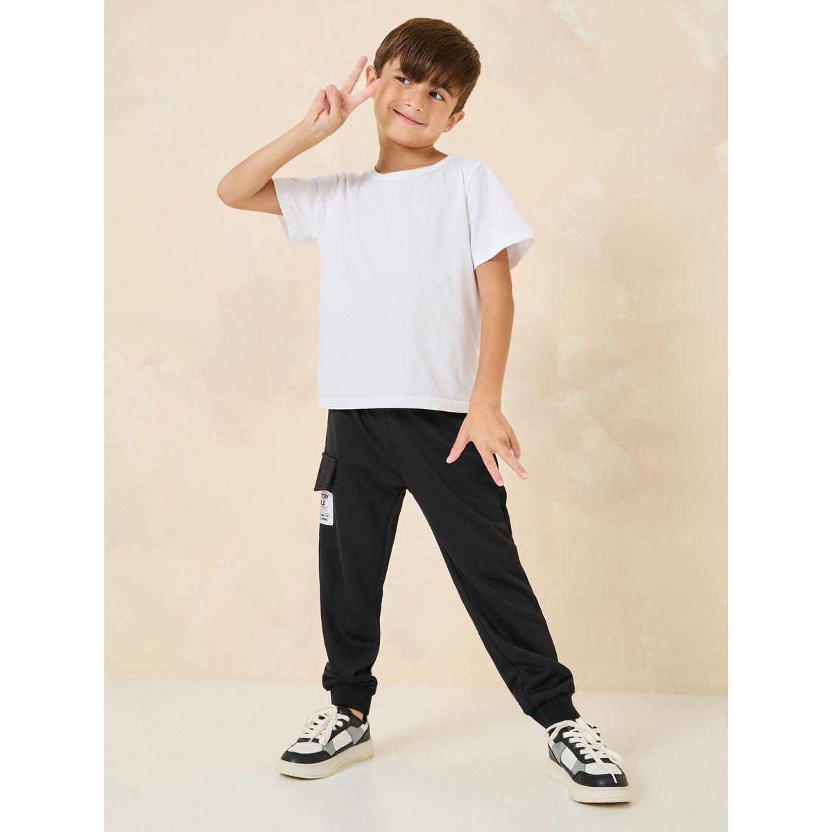 Styli Badge Detail Cargo Jogger-boys-clothing-bottoms-joggersandtrackpants-image-2