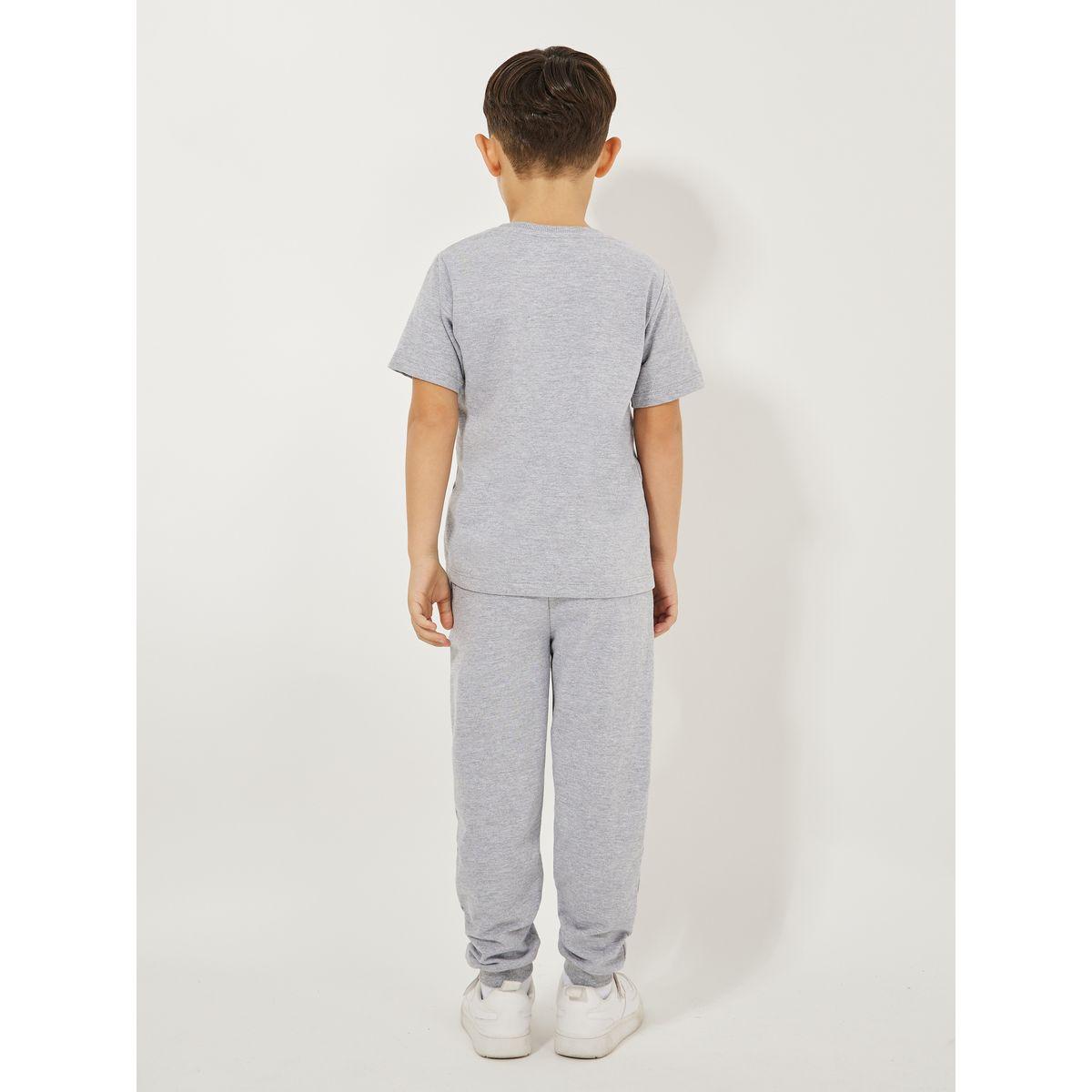 Styli Solid Round Neck T-Shirt & Full Length Pants Set-boys-clothing-setsandcoords-image-4