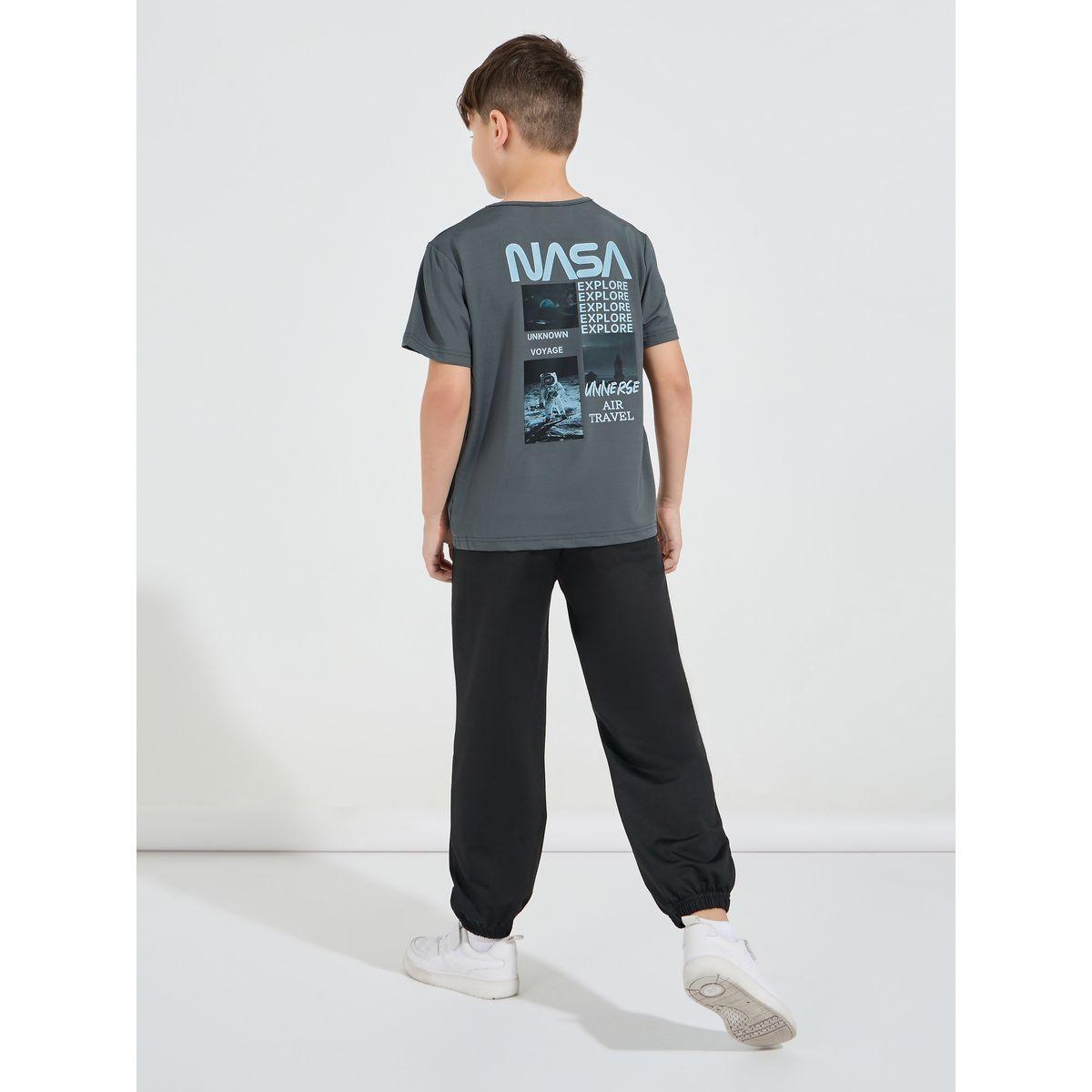 مجموعة من جوغر مع تيشيرت بطبعة جرافيك-boys-clothing-setsandcoords-image-1