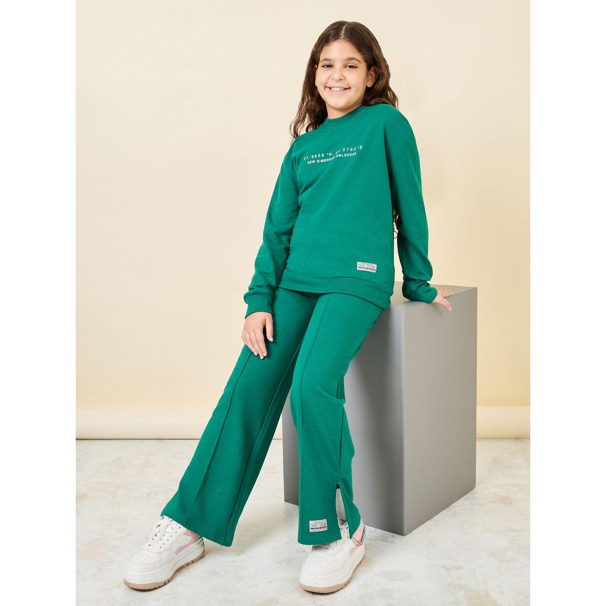 مجموعة من جوغر مع سويت شيرت بطبعة جرافيك-girls-clothing-setsandcoords-image-1