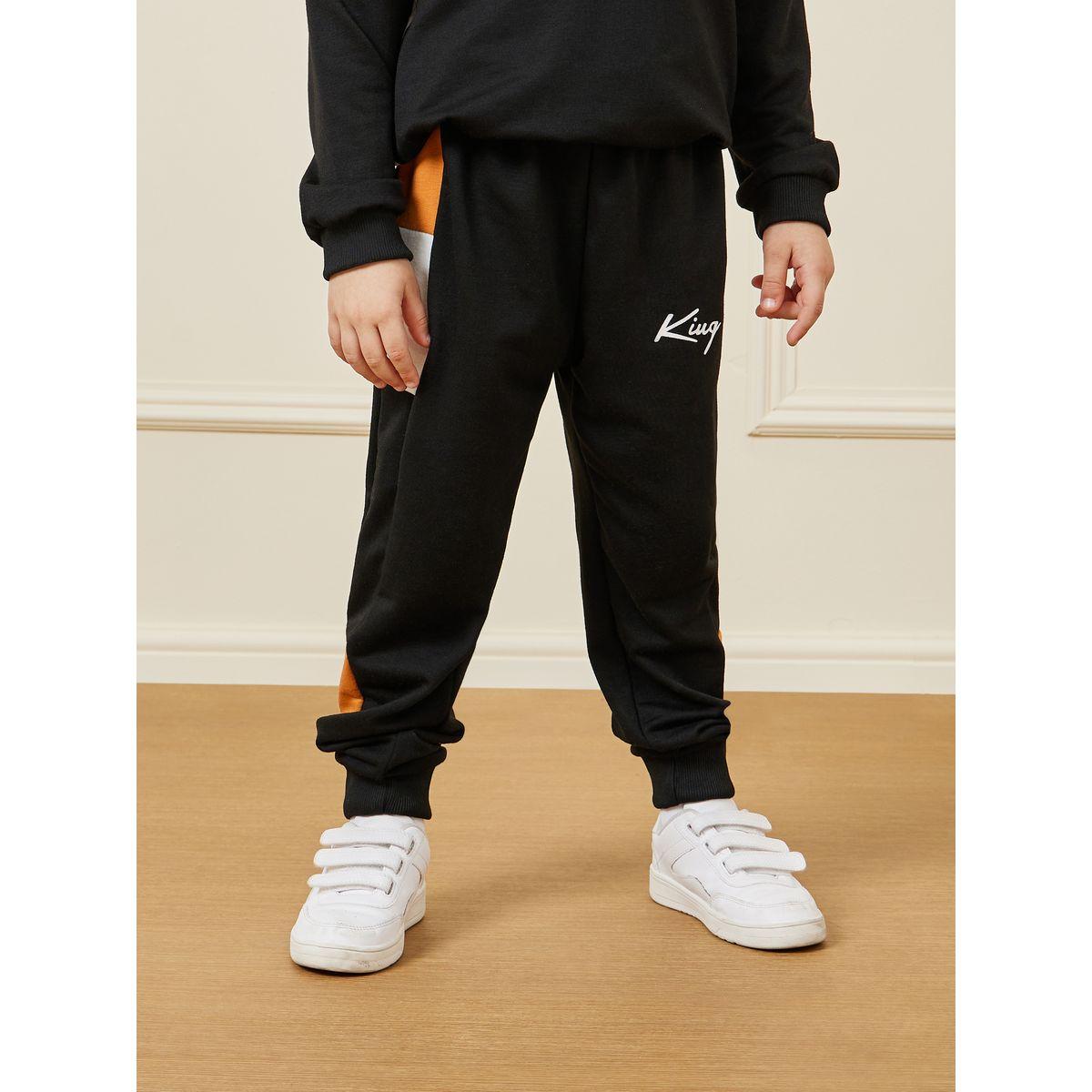 مجموعة من ( جوغر + سويت شيرت )-boys-clothing-setsandcoords-image-1