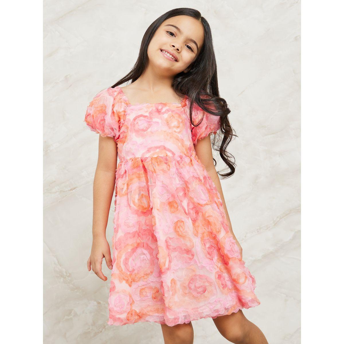 فستان بياقة مربعة مُحاك بزهور-girls-clothing-dressesandjumpsuits-image-5