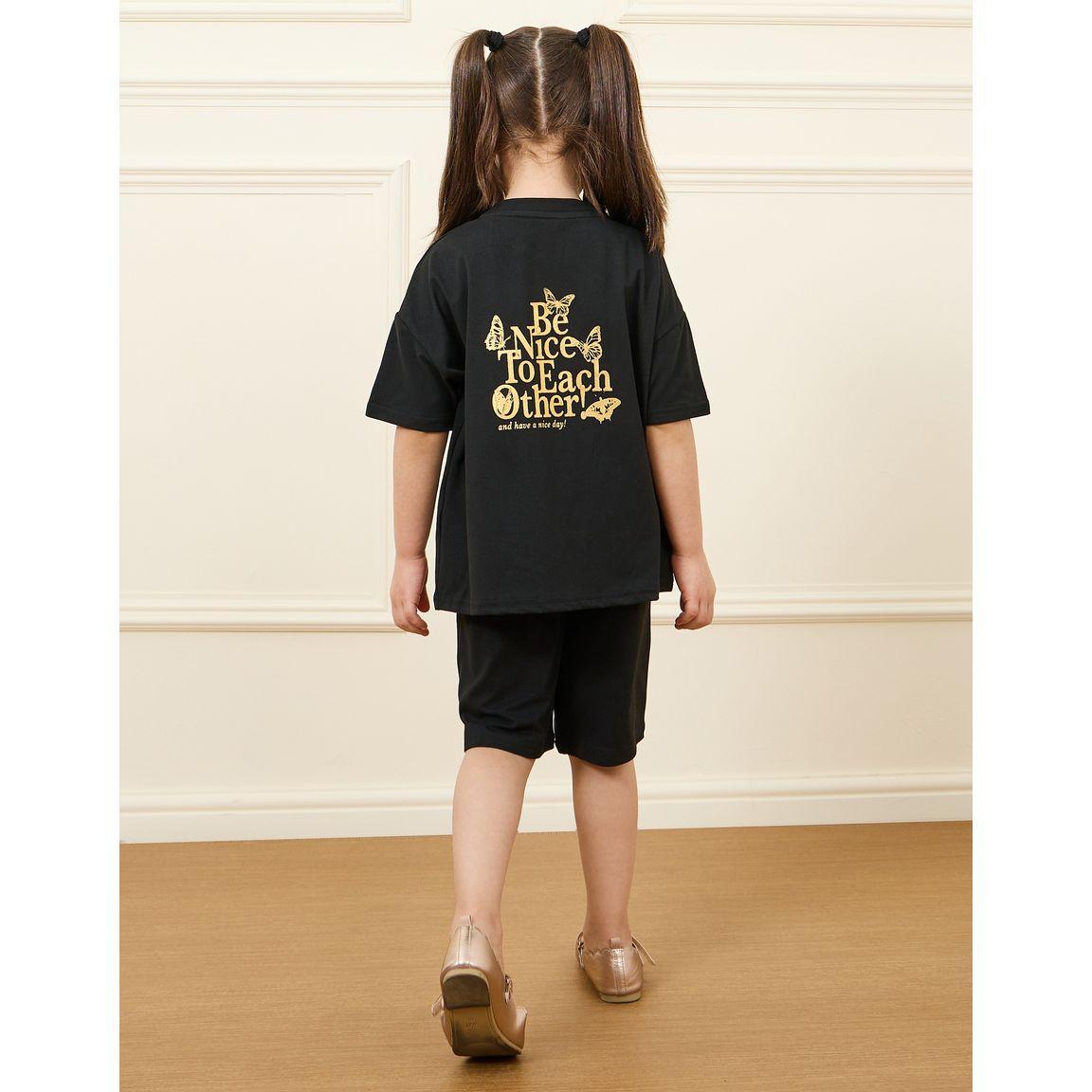 مجموعة من شورت مع تيشيرت واسع-girls-clothing-setsandcoords-image-6