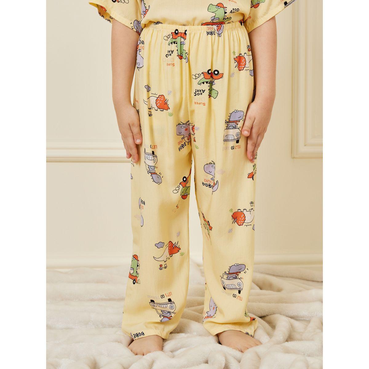 Styli Graphic Print Henley Top & Pyjama Set-boys-clothing-nightwear-image-5