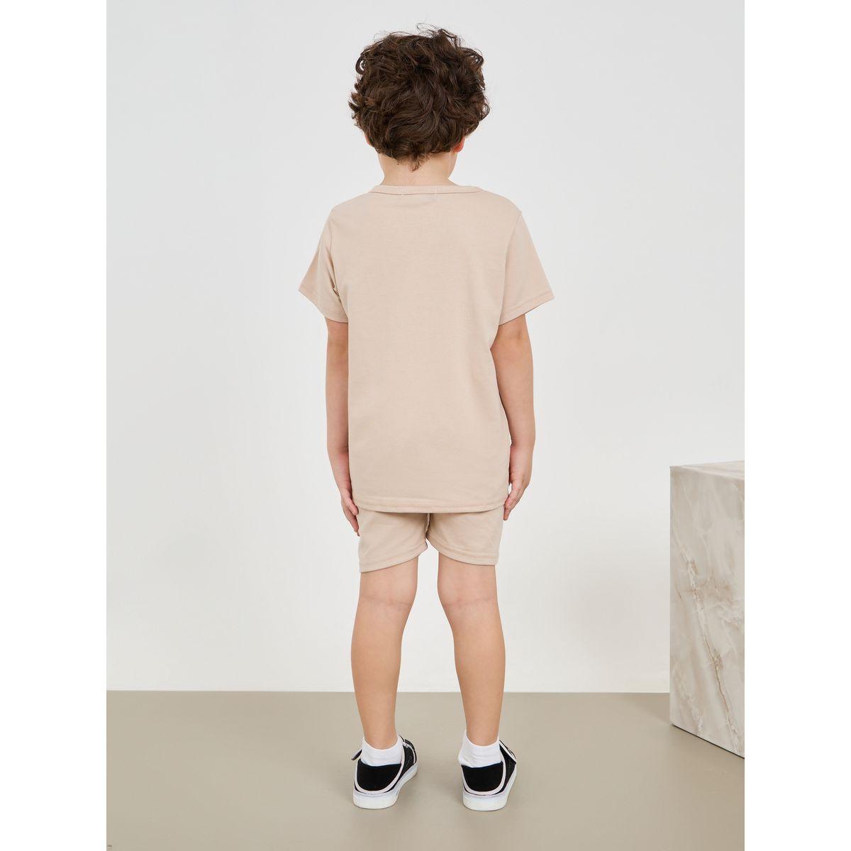 مجموعة من شورت وتيشيرت مطبع بكتابة-boys-clothing-setsandcoords-image-4