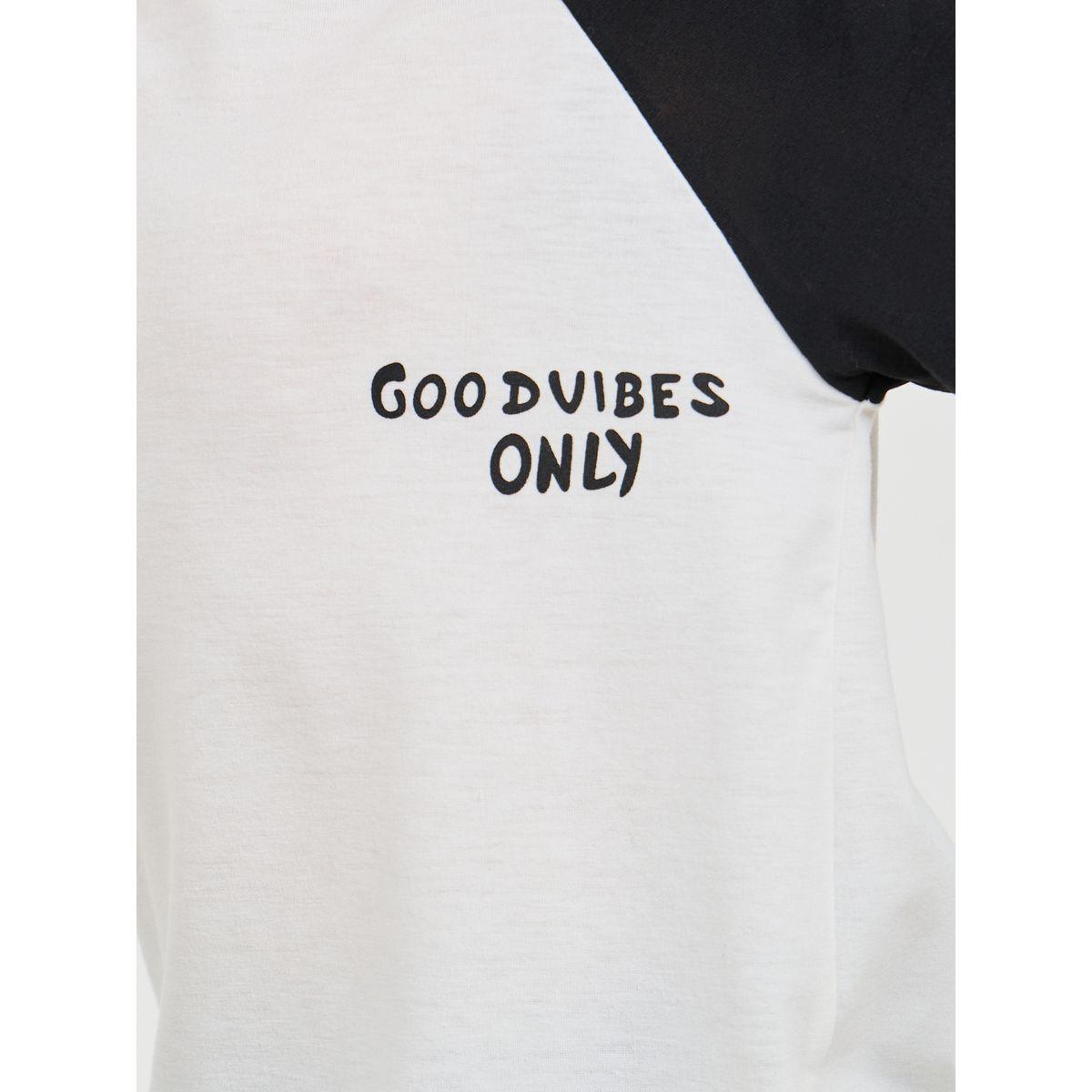 مجموعة من شورت وتيشيرت بنمط كتل الالوان-boys-clothing-setsandcoords-image-3