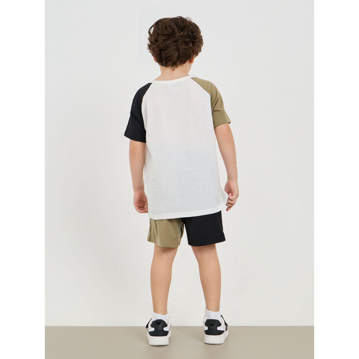 Styli Colorblock Slogan Print T-Shirt & Shorts Set-boys-clothing-setsandcoords-image-4