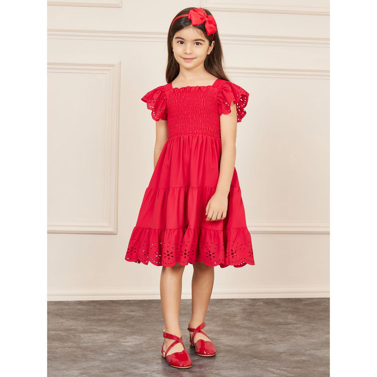 فستان Styli Limited بقطع ليزر وتفصيل مدرج بتفاصيل مزينة بالسموك-girls-clothing-dressesandjumpsuits-image-1