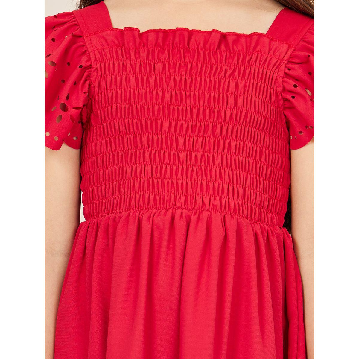 فستان Styli Limited بقطع ليزر وتفصيل مدرج بتفاصيل مزينة بالسموك-girls-clothing-dressesandjumpsuits-image-3
